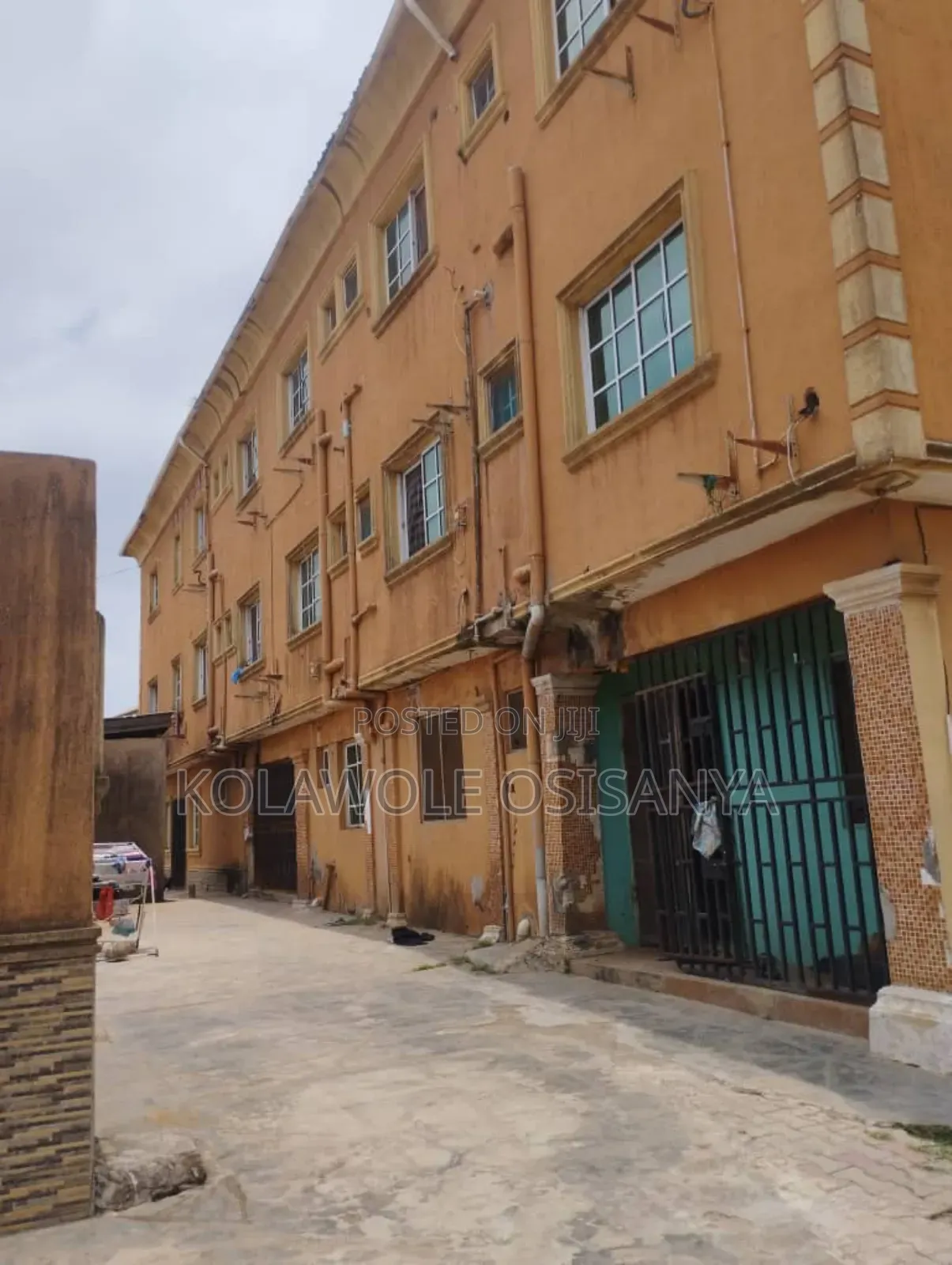 2bdrm Block of Flats in Abaranje for sale in Abaranje