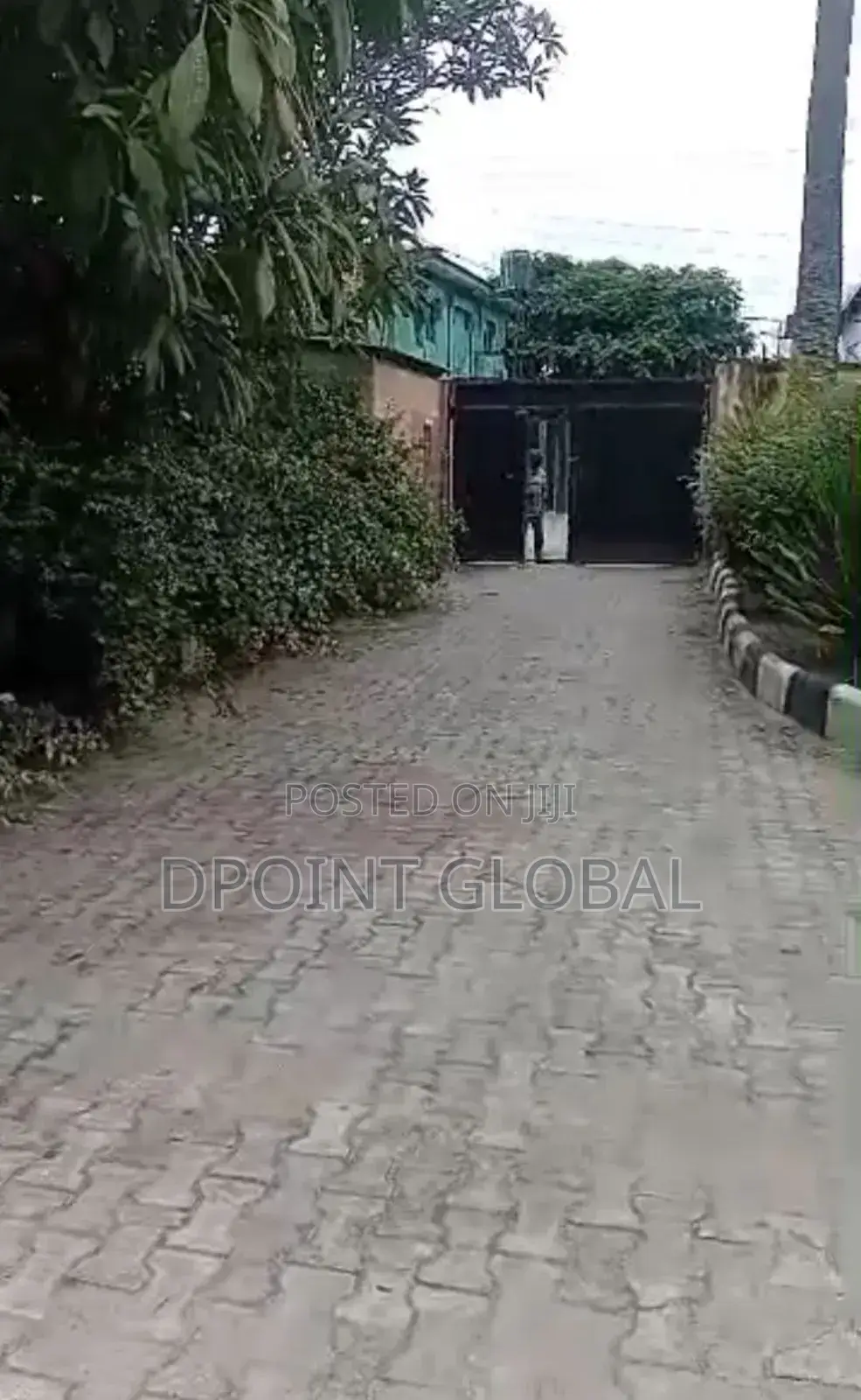 9bdrm Duplex in Not Estate, Apapa for sale in Apapa