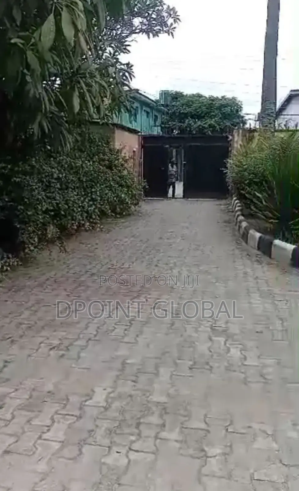 9bdrm Duplex in Not Estate, Apapa for sale in Apapa