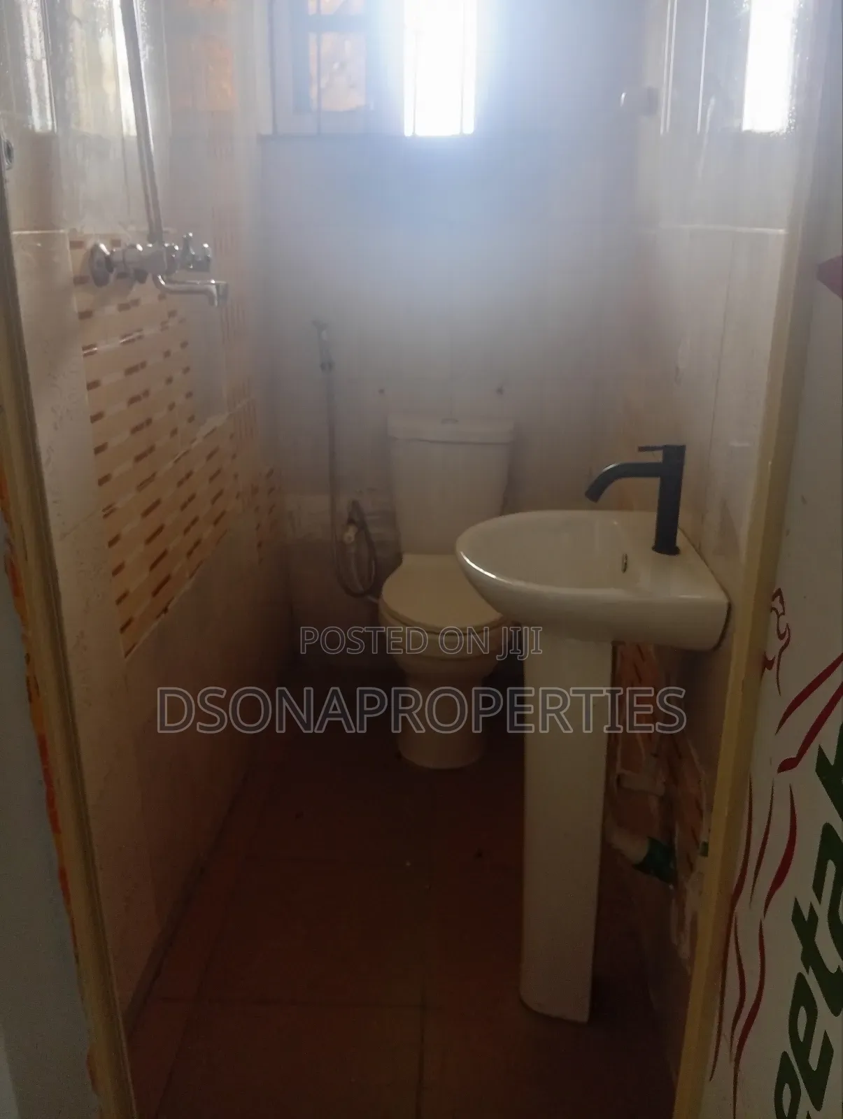 2bdrm Apartment in Ile-Iwe, Meiran for rent in Meiran