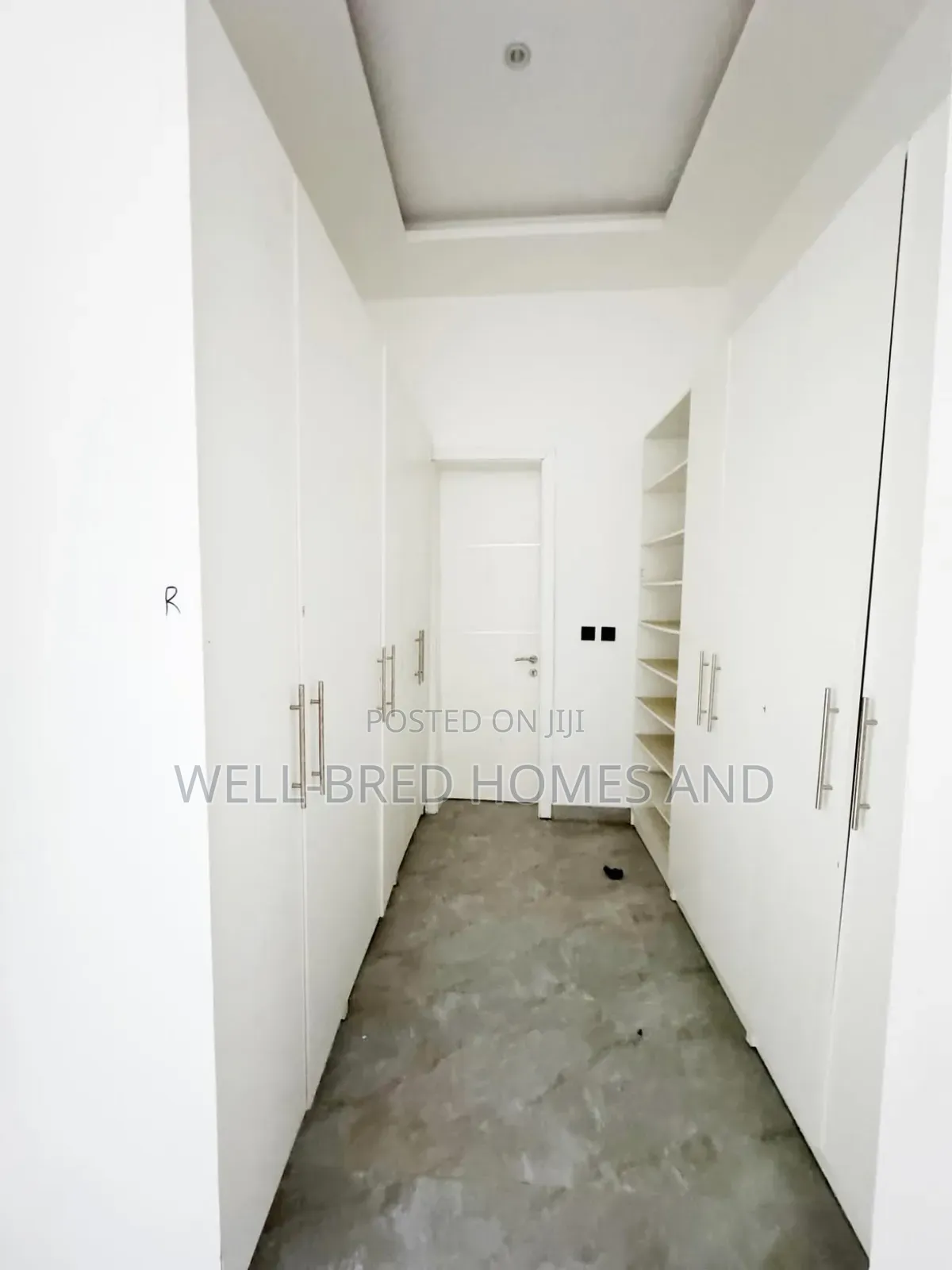 3bdrm Apartment in Victoria Island for sale in Victoria Island