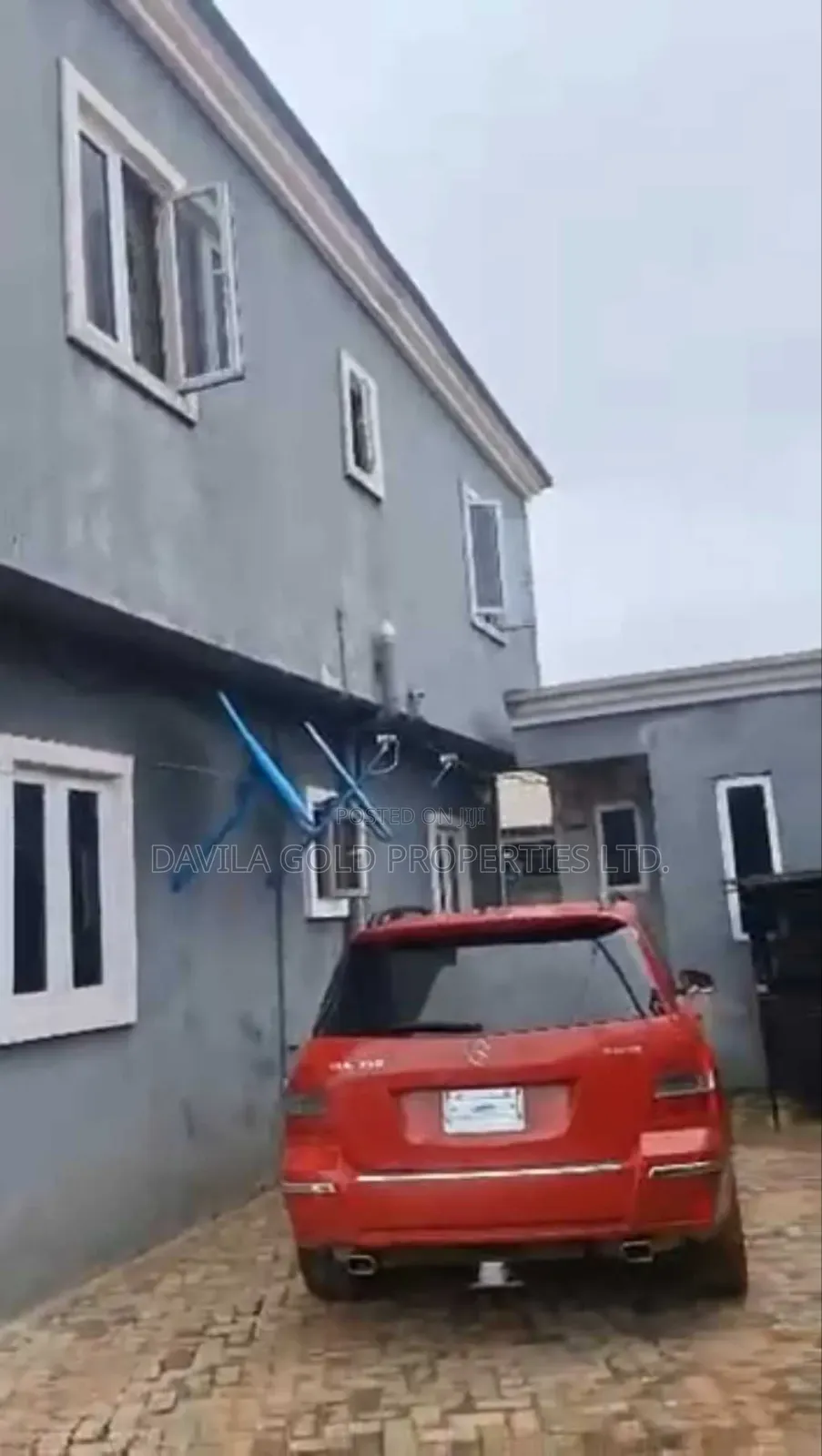12bdrm Block of Flats in Benin City for sale in Benin City