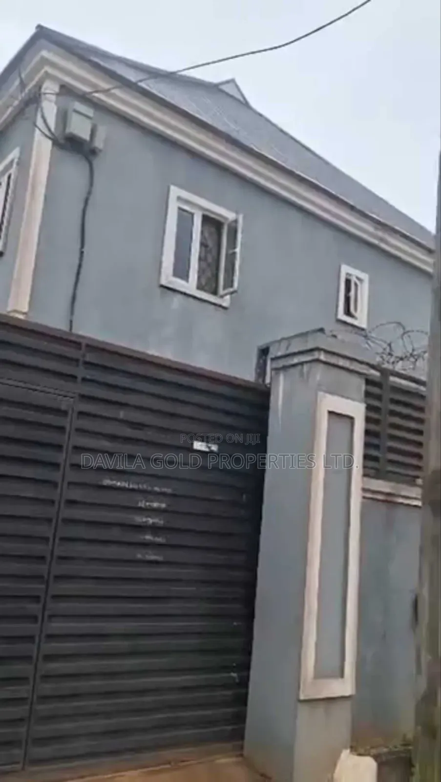 12bdrm Block of Flats in Benin City for sale in Benin City
