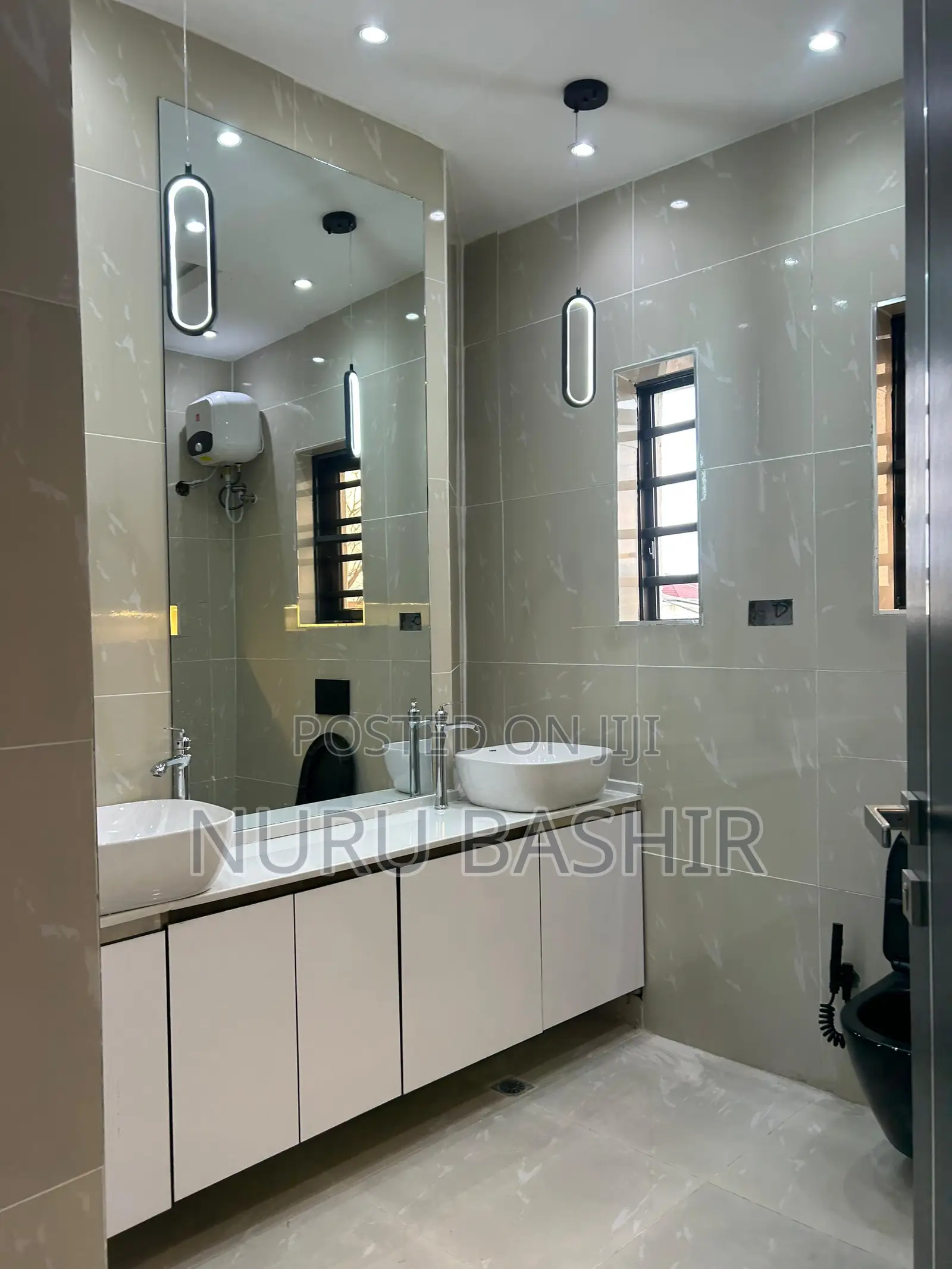 Furnished 4bdrm Duplex in Oluyole Estate for sale in Oluyole Estate