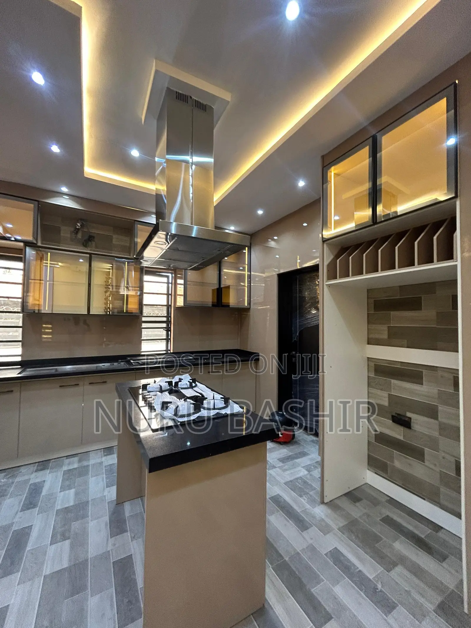 Furnished 4bdrm Duplex in Oluyole Estate for sale in Oluyole Estate