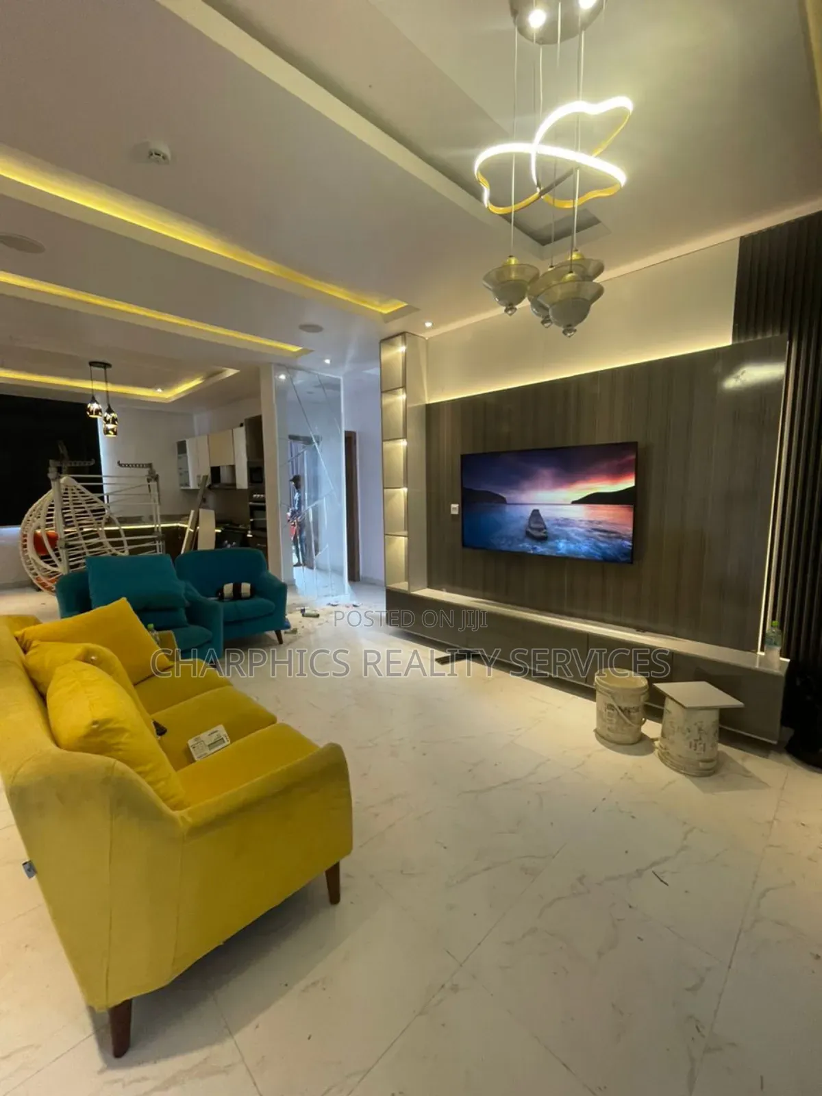 Furnished 2bdrm Apartment in Jakande for sale in Jakande
