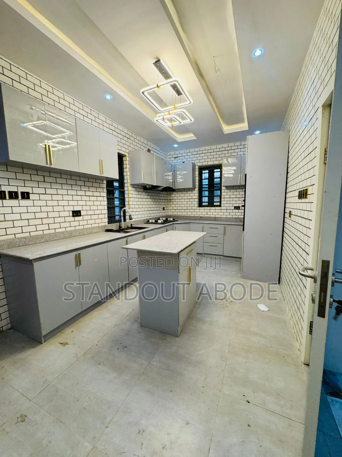 4bdrm Duplex in Ogba for sale in Ogba