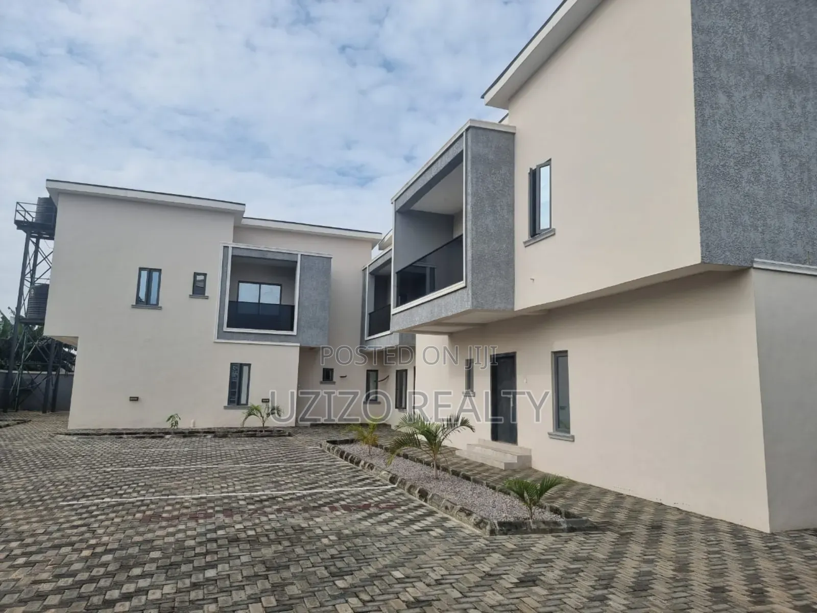 4bdrm Townhouse/Terrace in Abraham Adesanya for Sale in Abraham Adesanya Estate