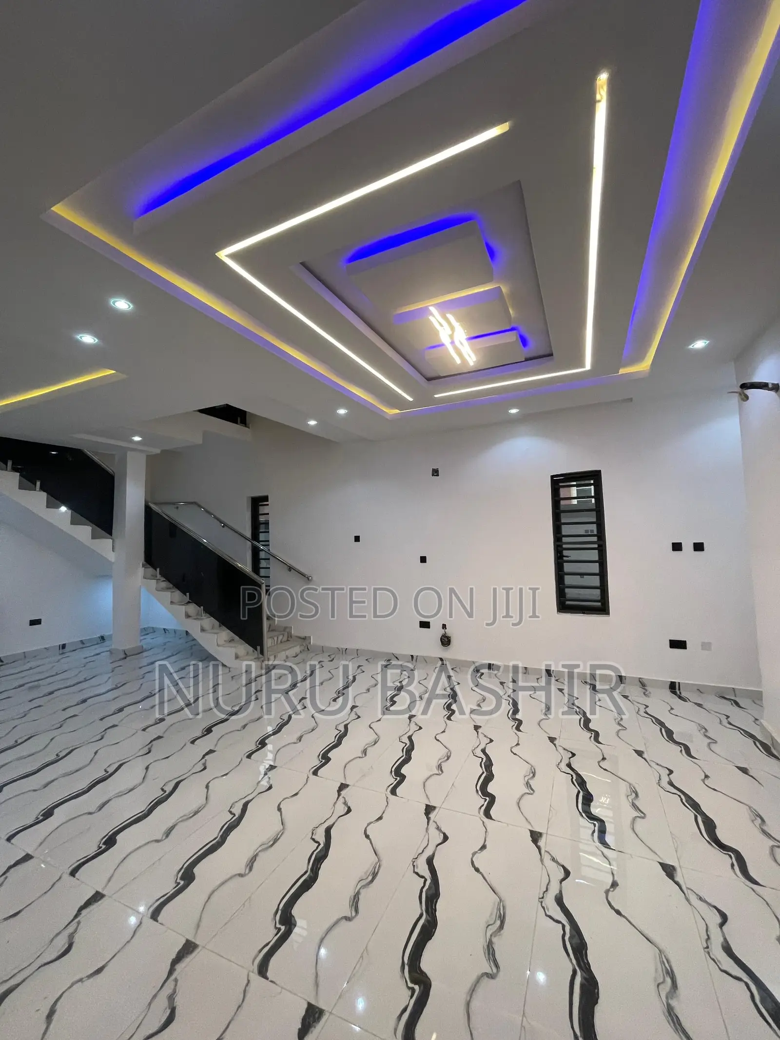 Furnished 5bdrm Duplex in Oluyole Estate for sale in Oluyole Estate