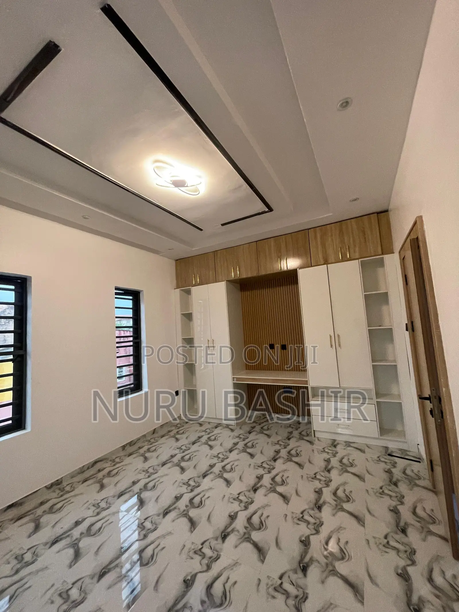 Furnished 5bdrm Duplex in Oluyole Estate for sale in Oluyole Estate