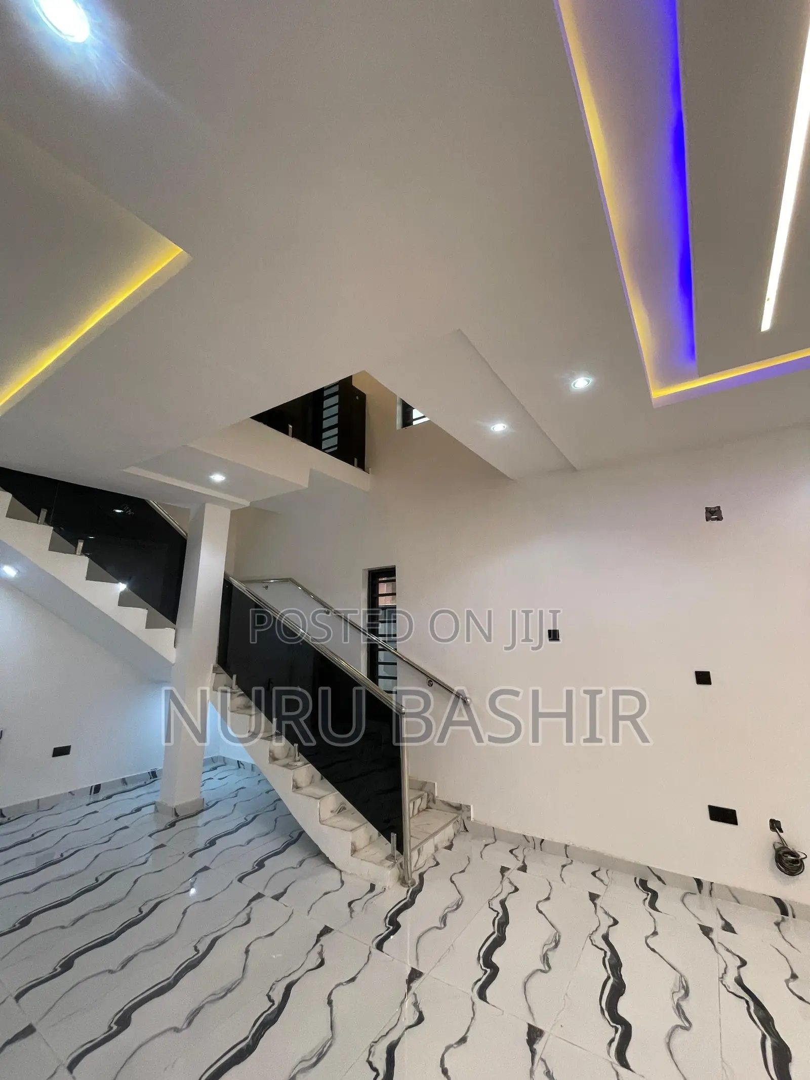 Furnished 5bdrm Duplex in Oluyole Estate for sale in Oluyole Estate
