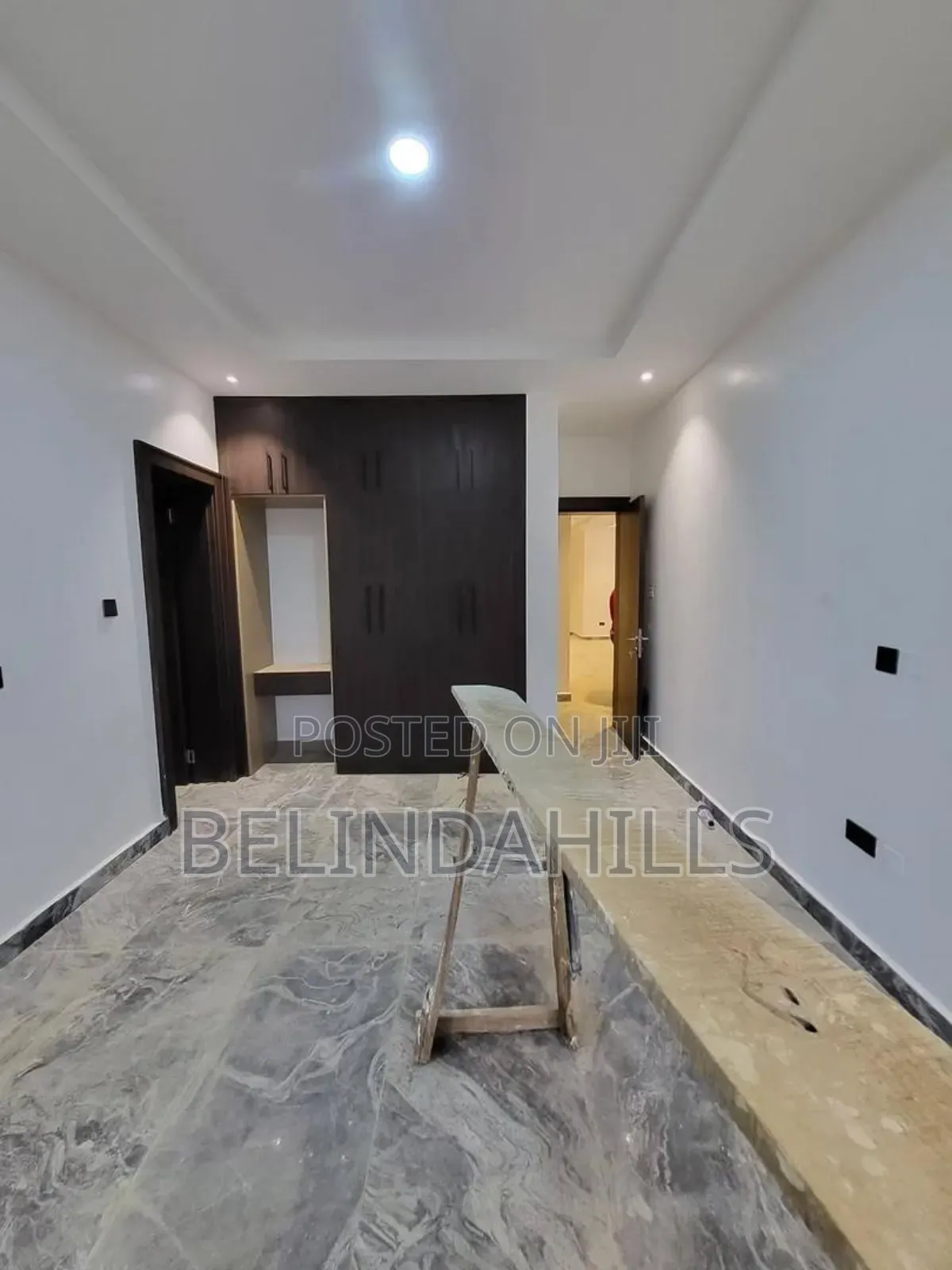 3bdrm Block of Flats in Utako for sale in Utako
