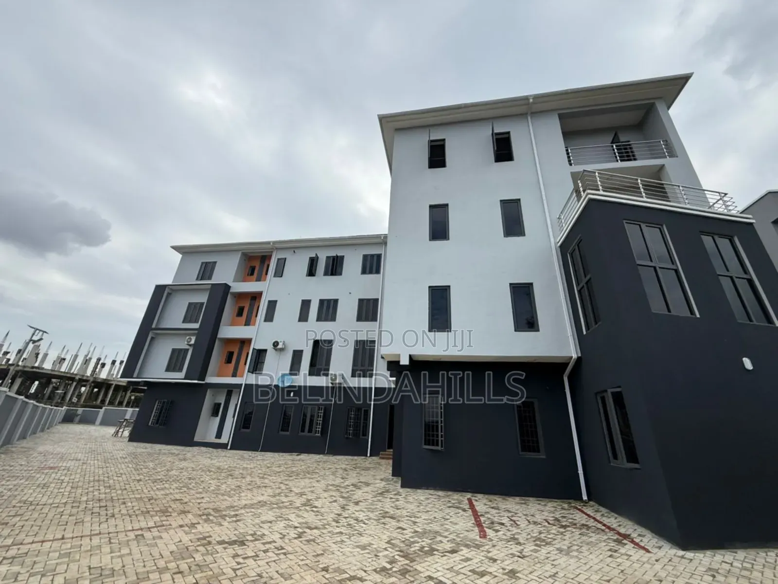 3bdrm Block of Flats in Katampe (Main) for sale in Katampe (Main)