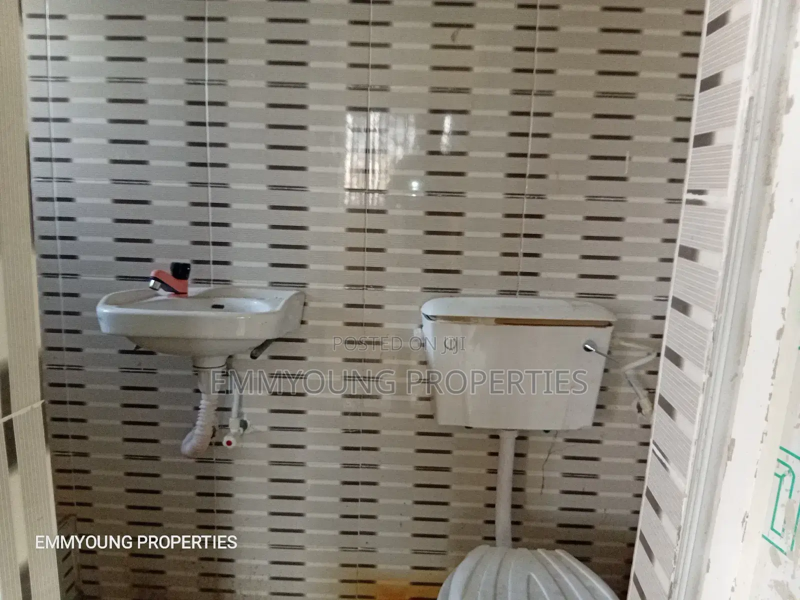 Furnished Studio Apartment in Beachway Estate, Kosofe for rent in Kosofe