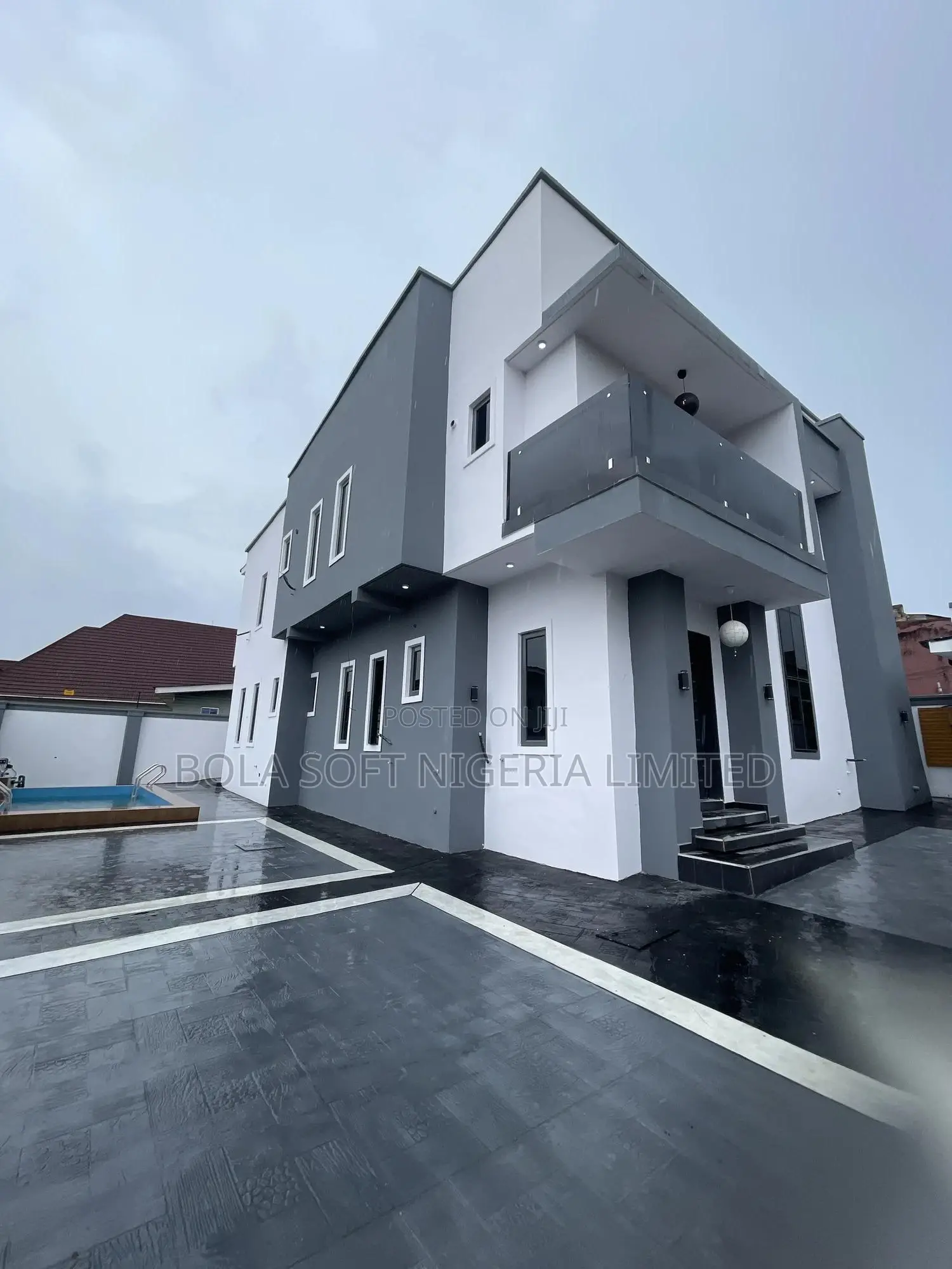 5bdrm Duplex in Brown Gate, Oluyole for sale in Oluyole