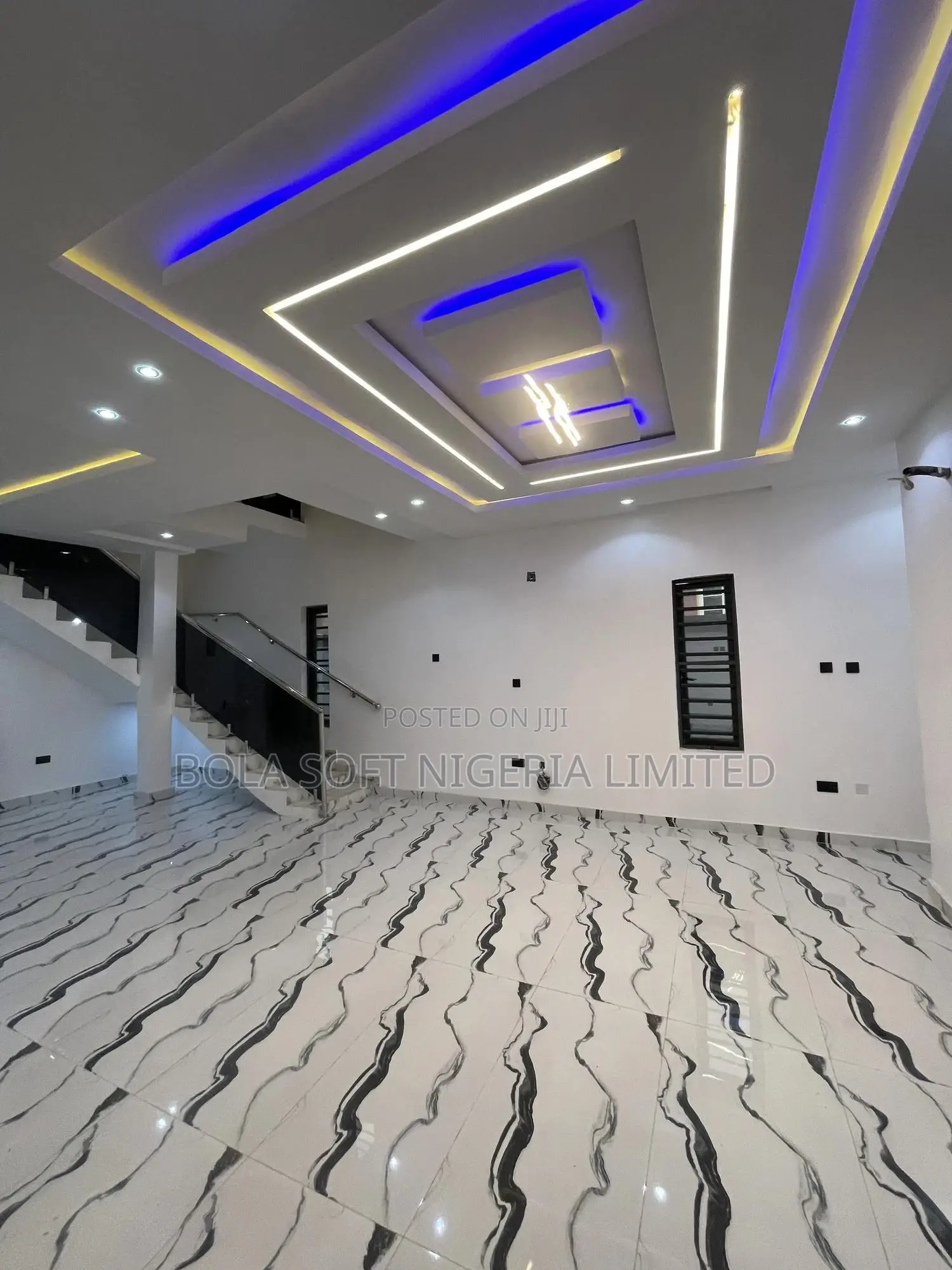 5bdrm Duplex in Brown Gate, Oluyole for sale in Oluyole