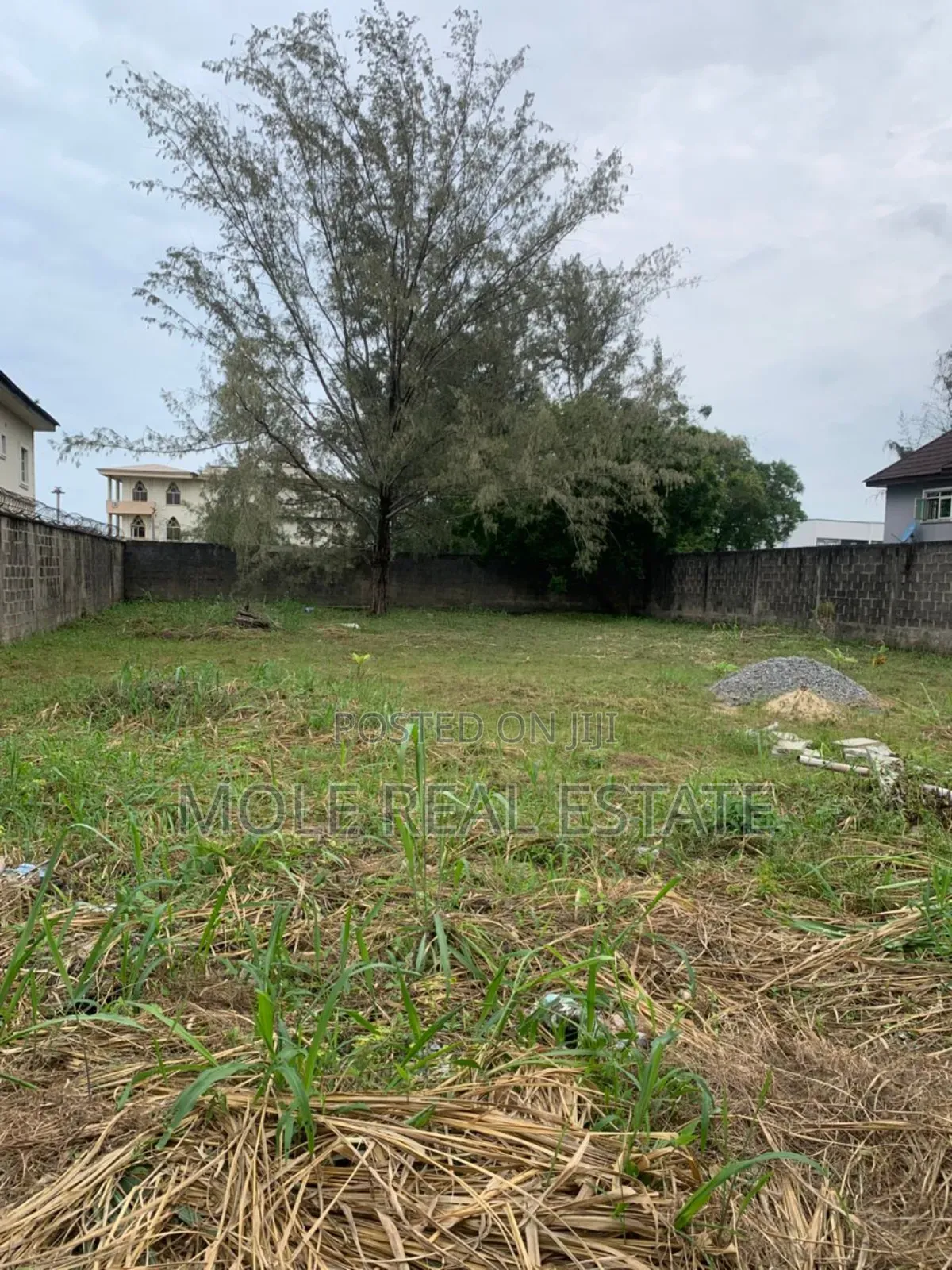 2,250sqm Land Agidingbi Near Alausa Ikeja in Egbeda / Egbeda