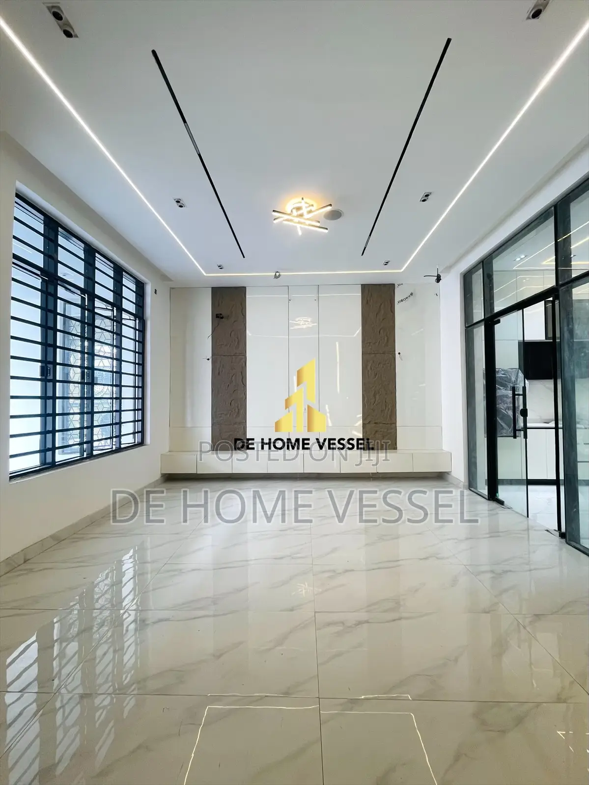 4bdrm Townhouse/Terrace in Ikate for sale in Ikate