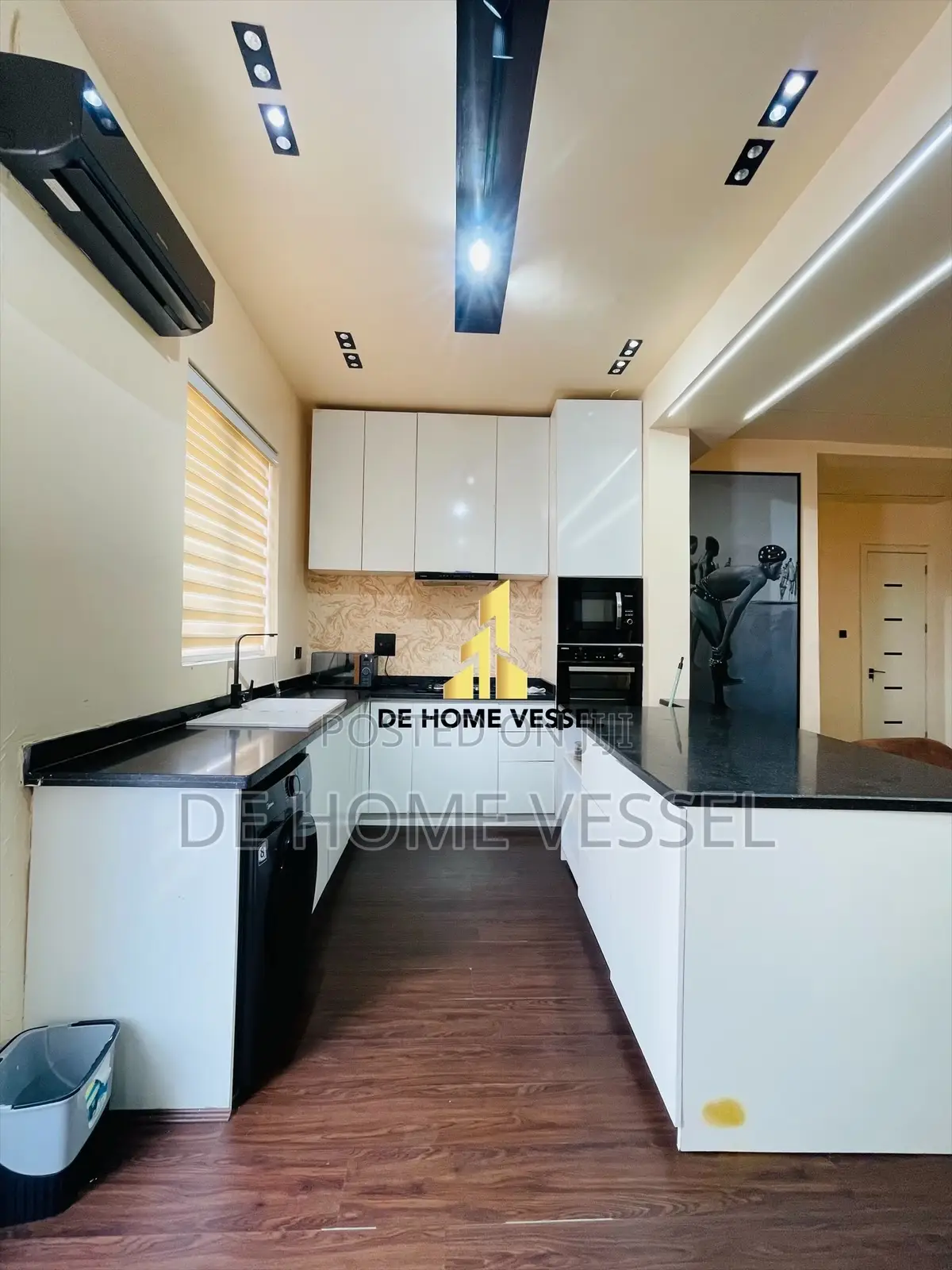 Furnished 1bdrm Penthouse in Agungi for sale in Agungi