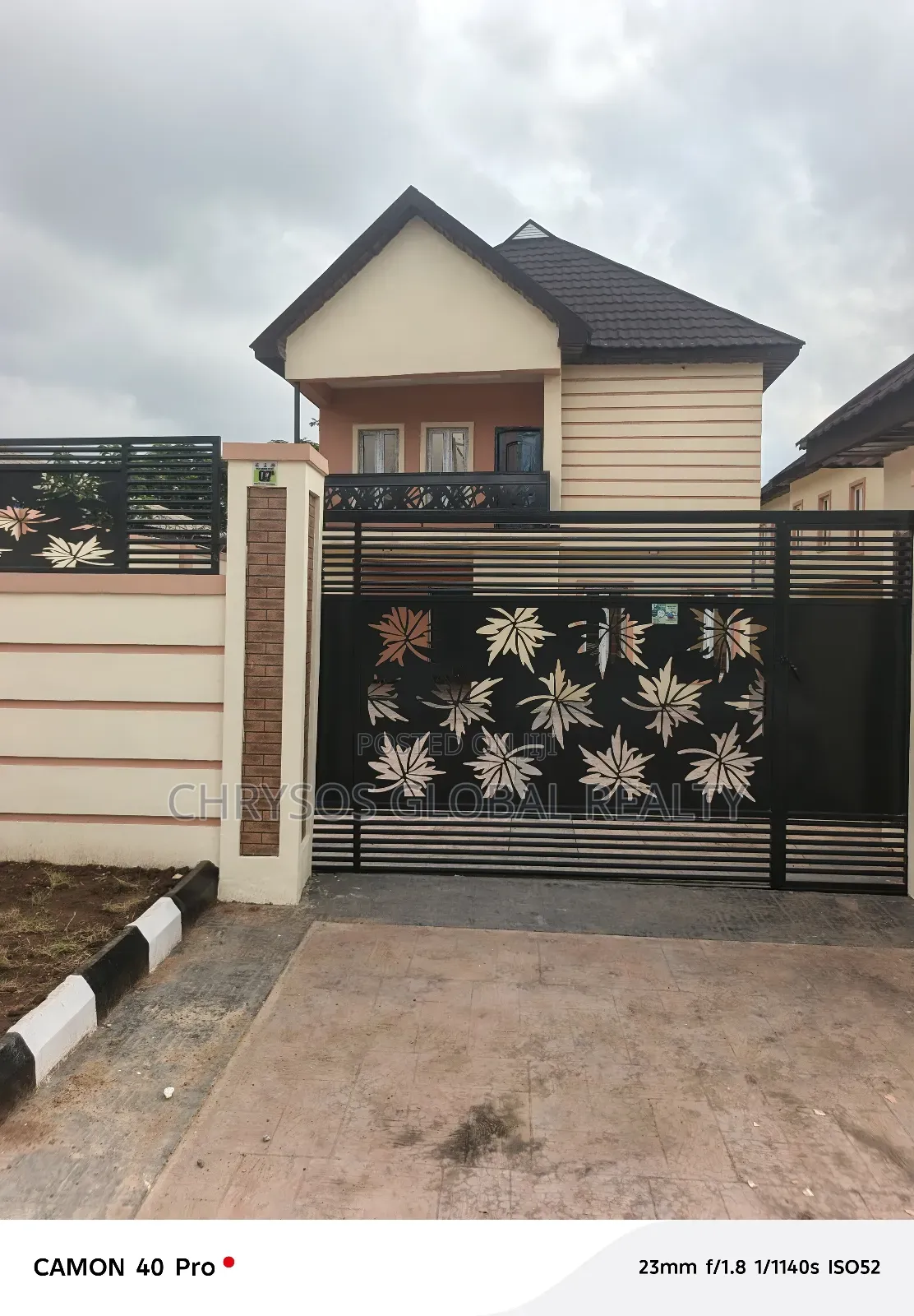 5bdrm Duplex in Okebadan Estate for sale in Akobo