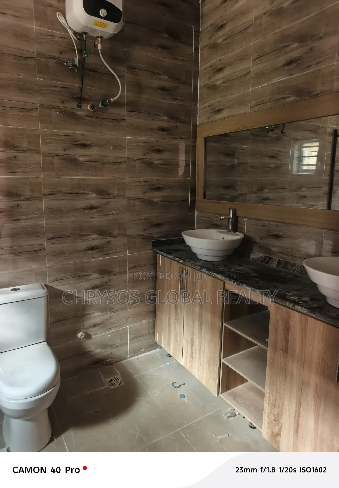 5bdrm Duplex in Okebadan Estate for sale in Akobo