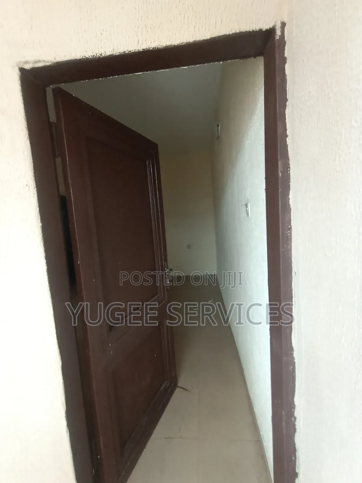 1bdrm Block of Flats in Bonsaac Asaba, Oshimili South for rent in Oshimili South