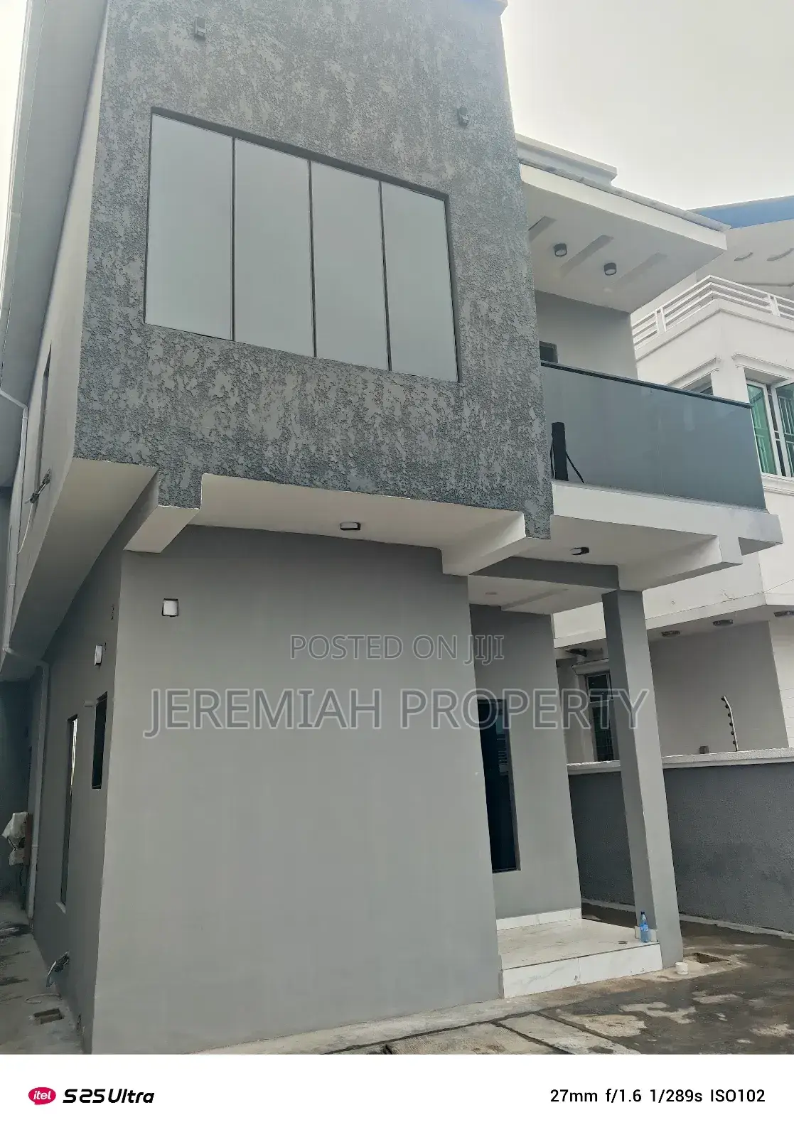 4bdrm Duplex in Omole Estate Phase 1, Berger for sale in Berger