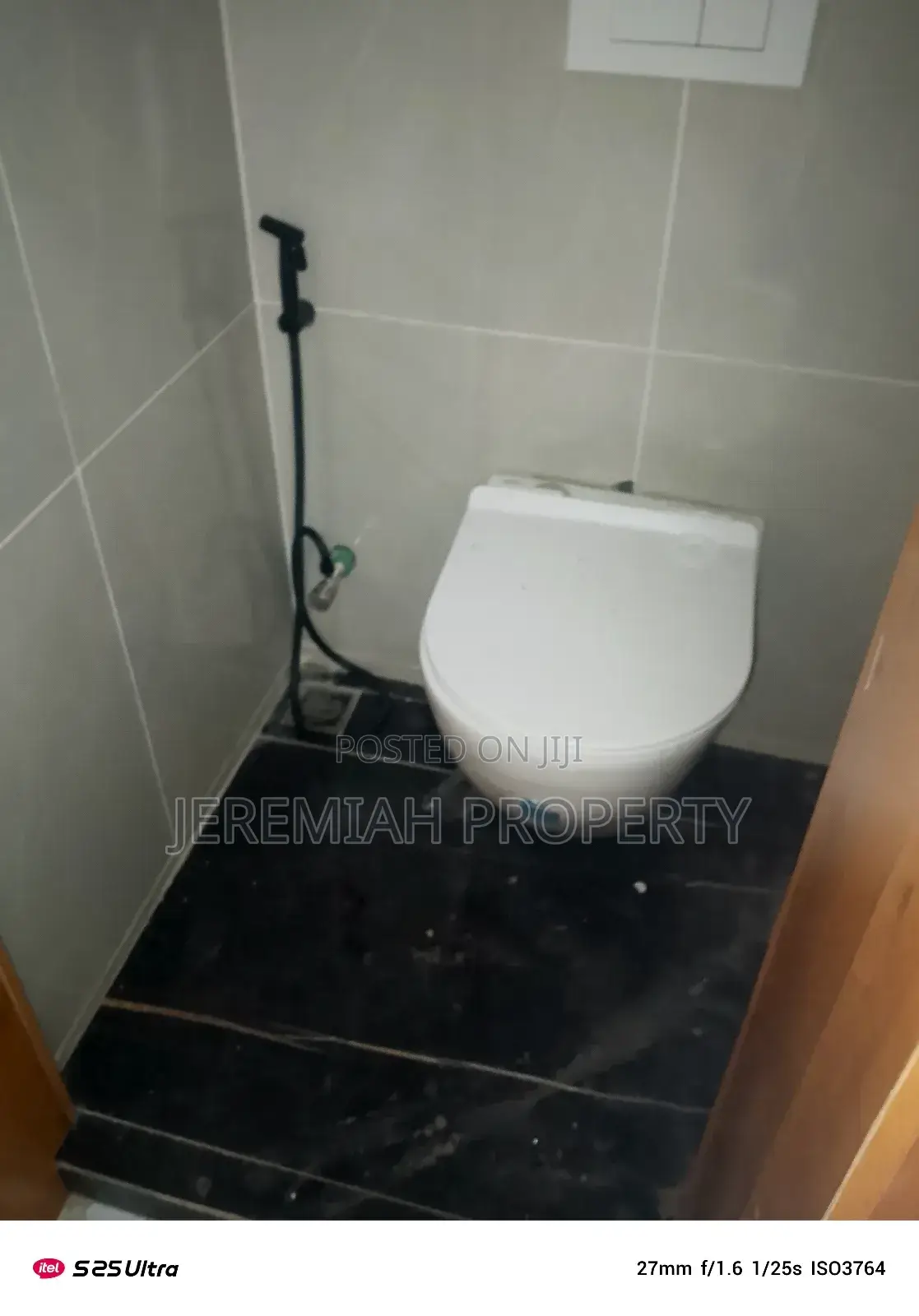 4bdrm Duplex in Omole Estate Phase 1, Berger for sale in Berger