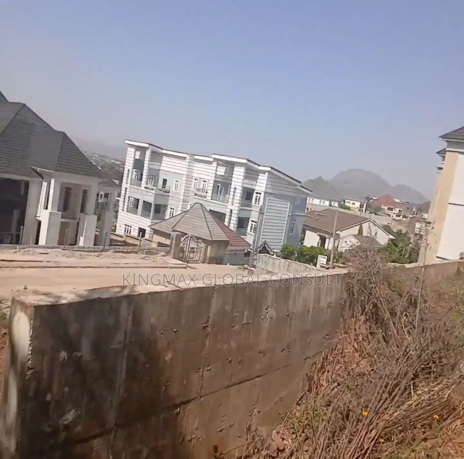 Plot For Sale: Size: 1,520m2 : C Of O/R Of O Purpose: Residential in Jabi