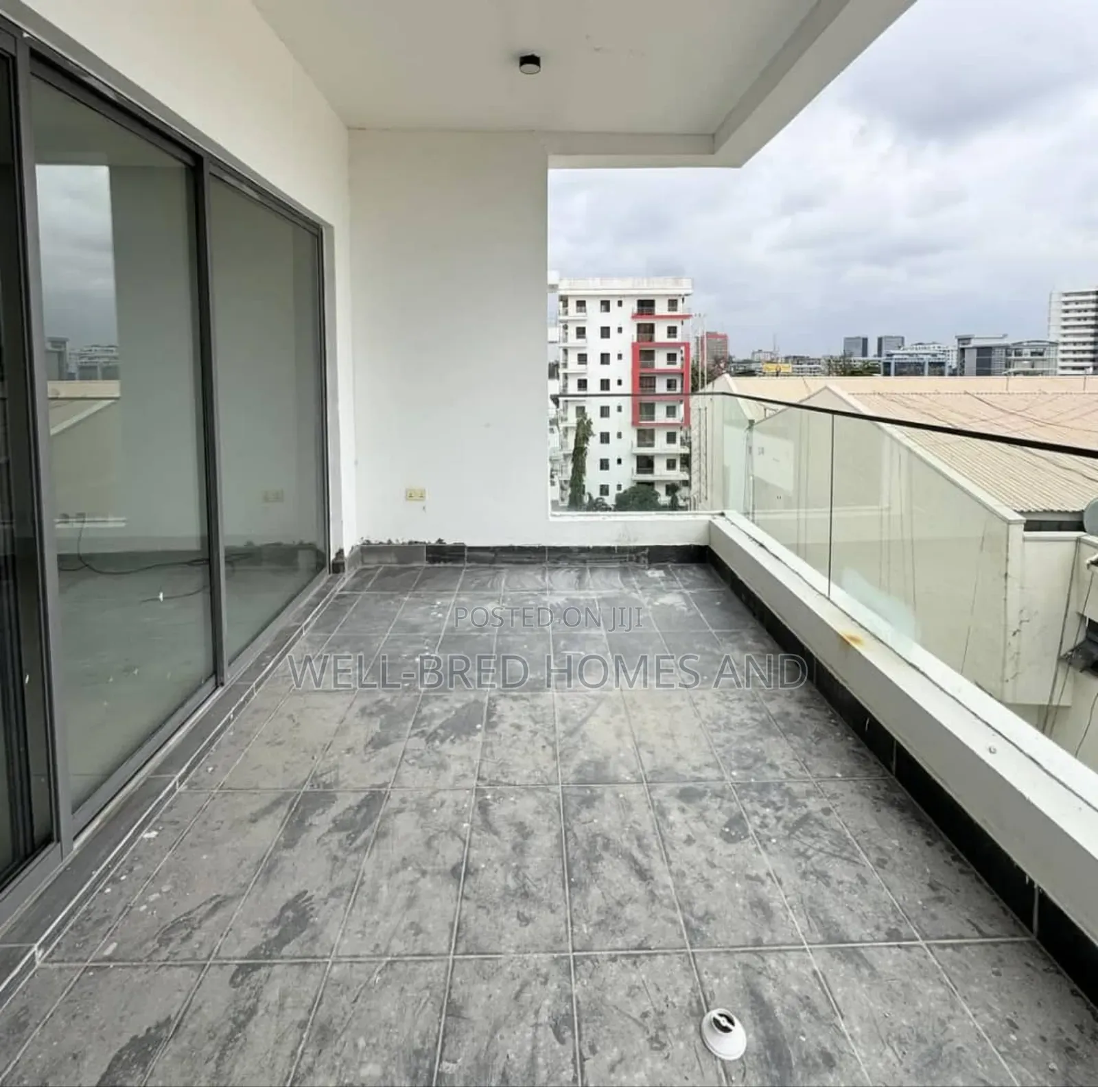 Mini Flat In Victoria Island For Sale in Victoria Island