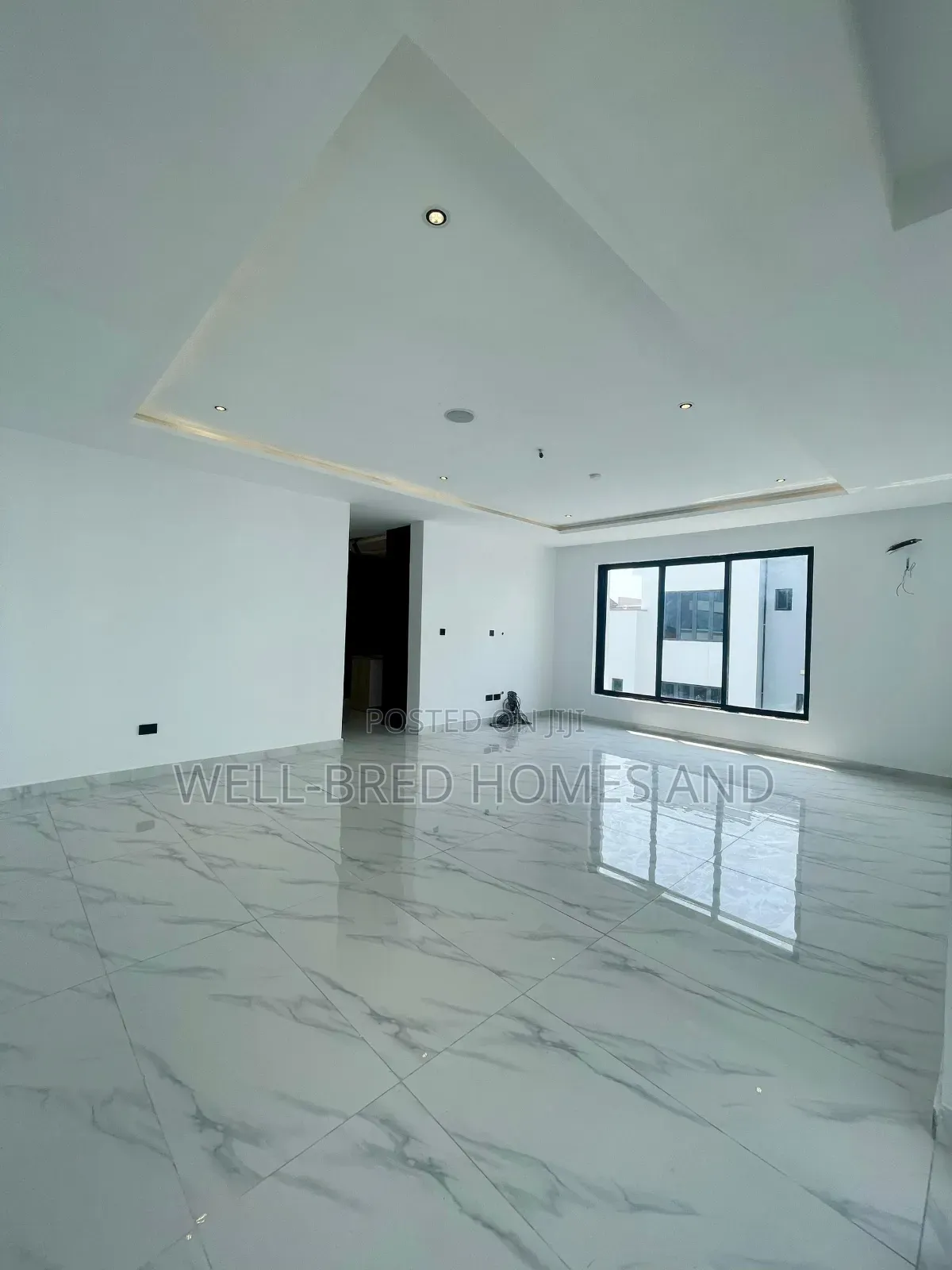 5bdrm Duplex in Orchid Lekki Lagos for sale in Lekki