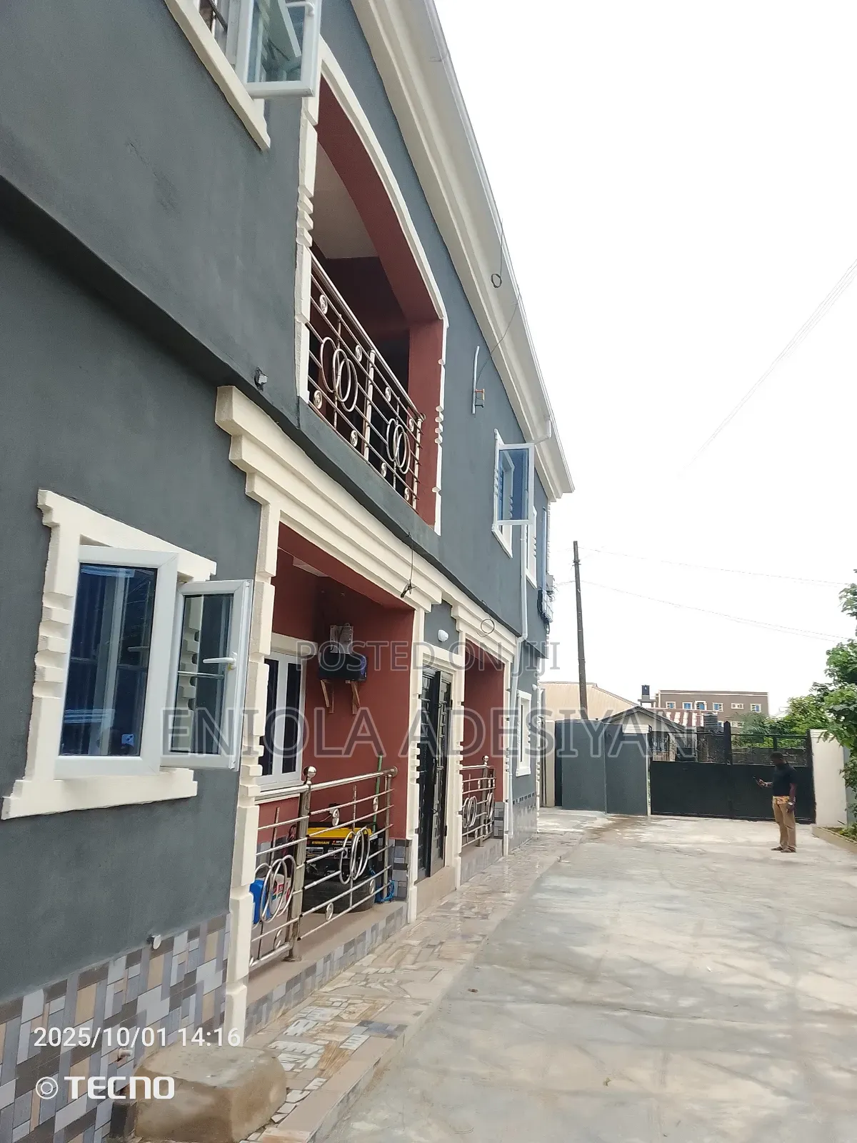 Furnished 2bdrm Block of Flats in Morekete, Igbogbo for rent in Igbogbo
