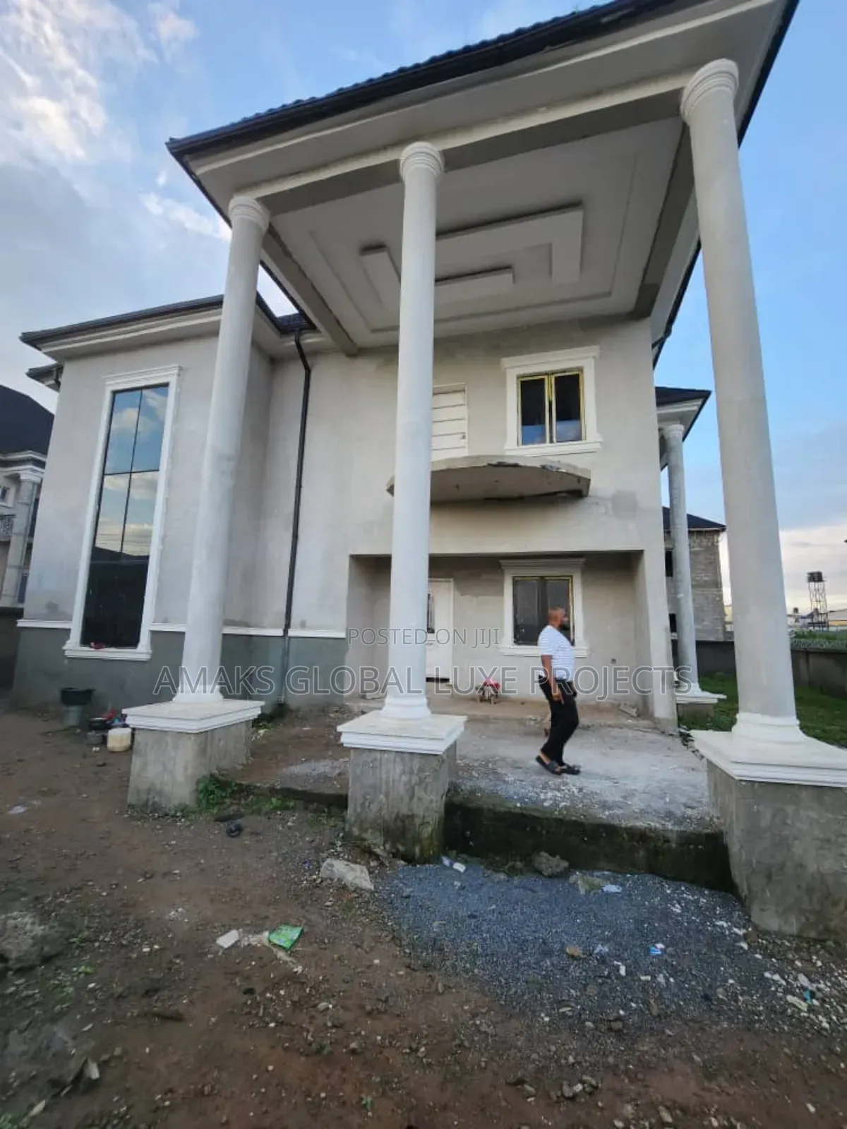 4bdrm Duplex in Behind Glory Dome, Lugbe District for sale in Lugbe District