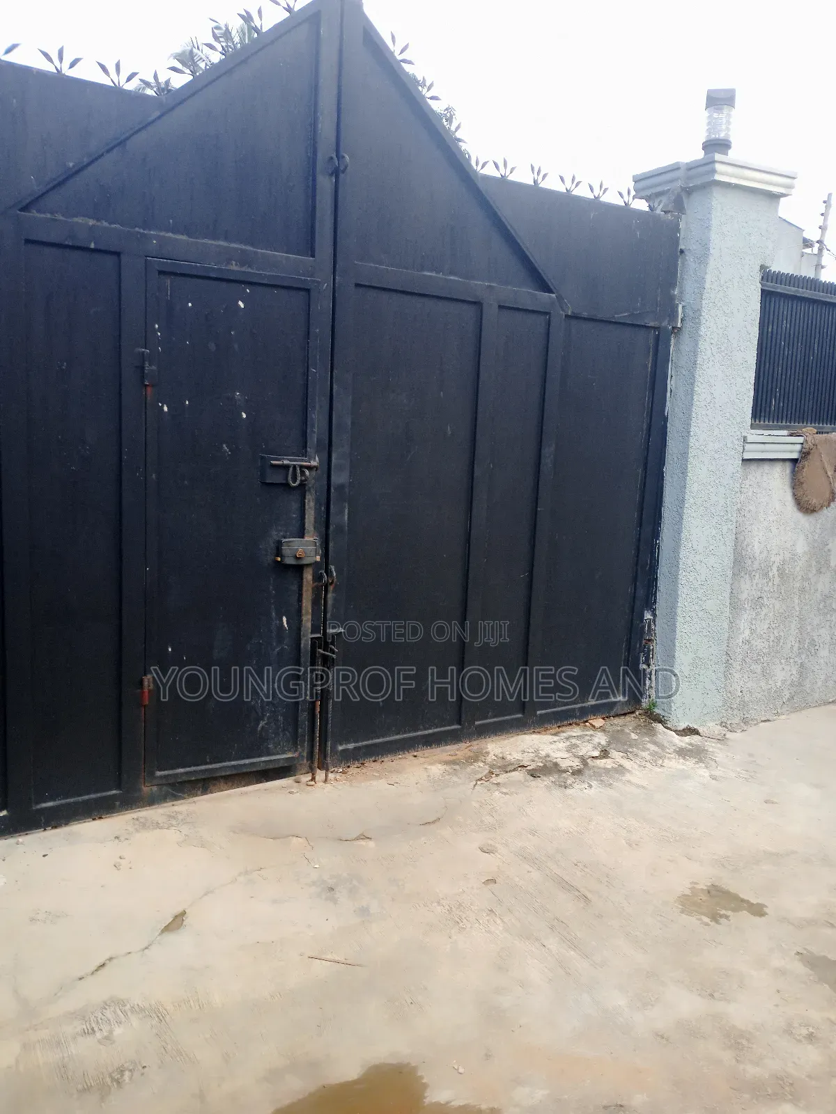 Furnished 2bdrm Block of Flats in Ikotun/Igando for sale in Ikotun/Igando