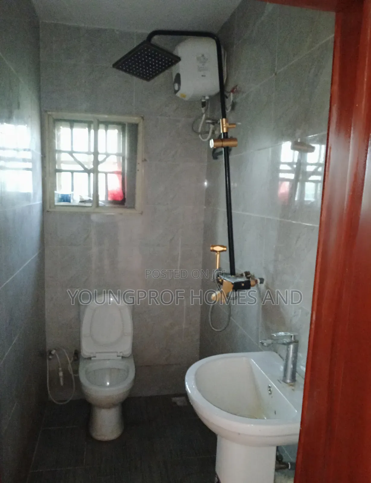Furnished 1bdrm Block of Flats in Ikotun/Igando for sale in Ikotun/Igando