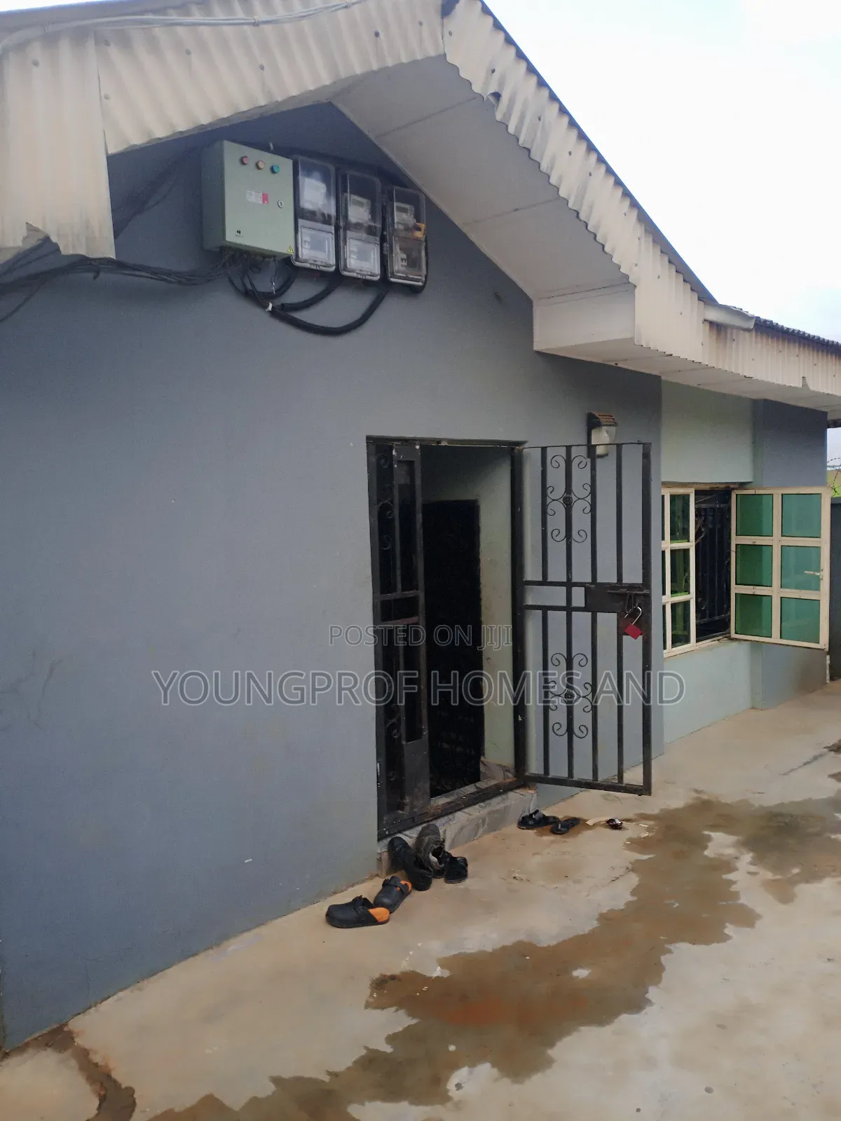 Furnished 1bdrm Block of Flats in Ikotun/Igando for sale in Ikotun/Igando