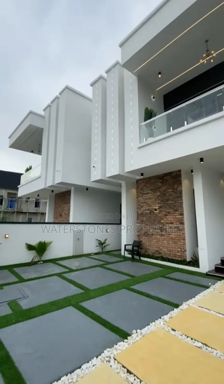 5bdrm Duplex in Junic Estate , Asaba, Oshimili South for sale in Oshimili South