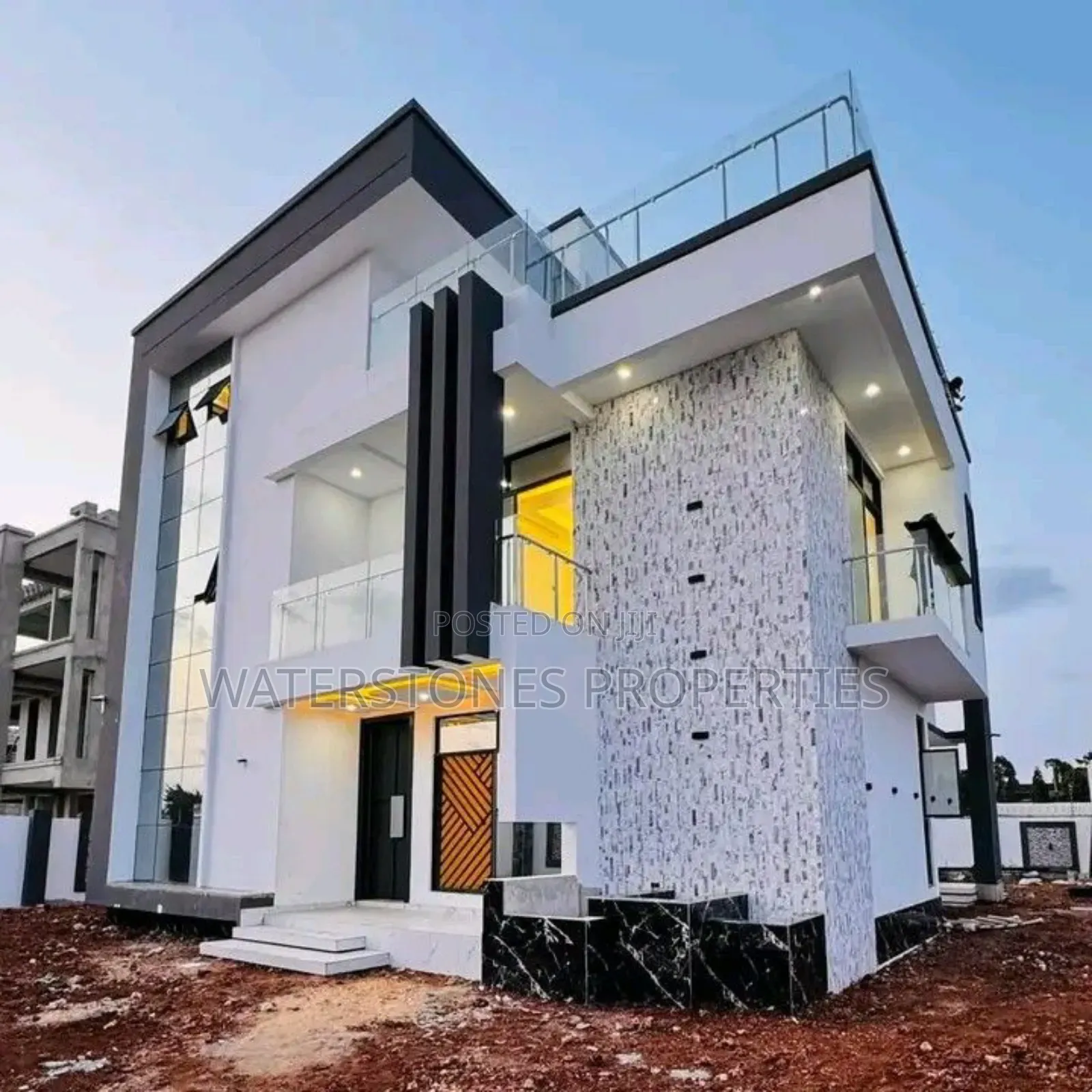 4bdrm Duplex in Cenotaph Asaba, Oshimili South for sale in Oshimili South