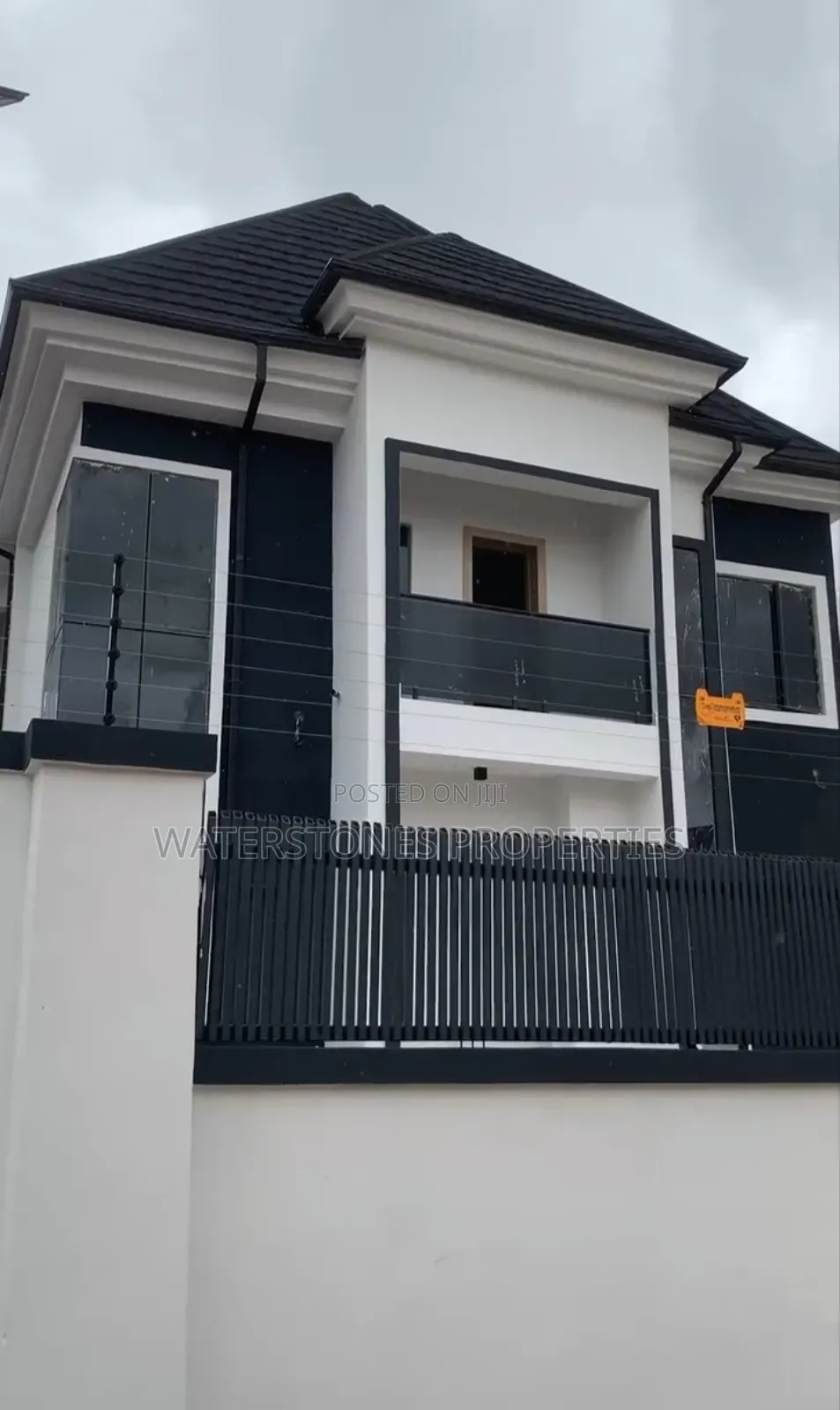 5bdrm Duplex in Ddpa Estate, Asaba, Oshimili South for sale in Oshimili South