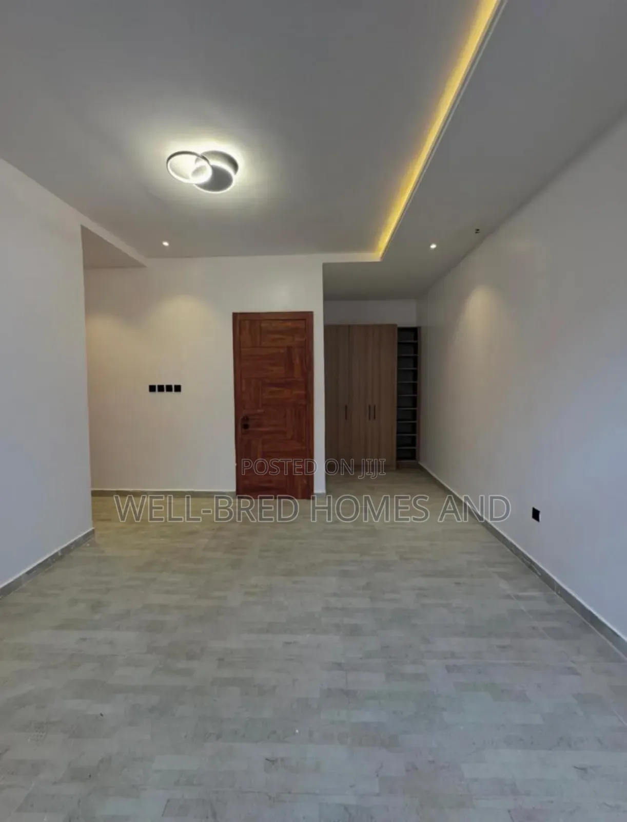 5bdrm Duplex in Lekki Phase 1 for sale in Lekki Phase 1