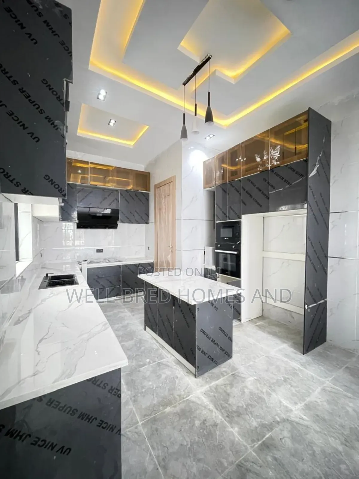 4bdrm Duplex in Chevron Lekki Lagos for sale in Lekki