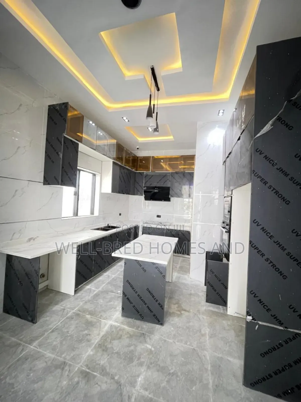 4bdrm Duplex in Chevron Lekki Lagos for sale in Lekki