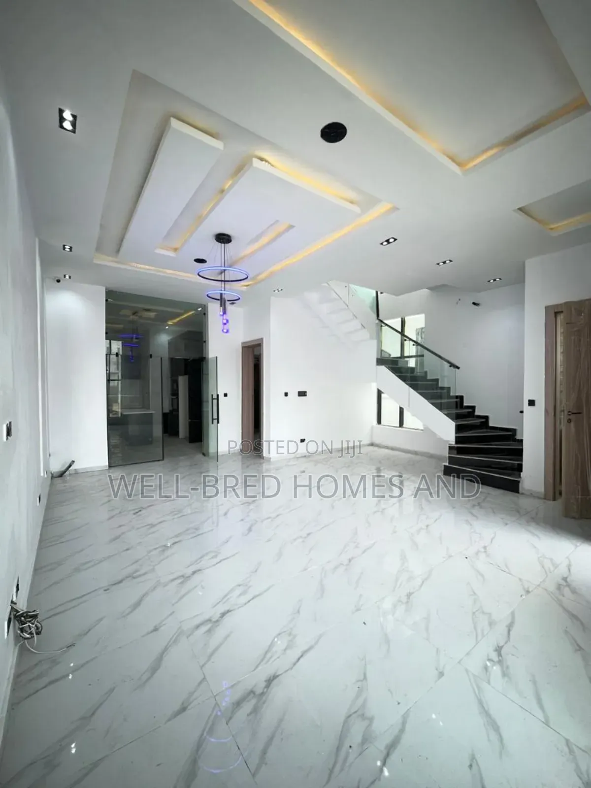 4bdrm Duplex in Chevron Lekki Lagos for sale in Lekki