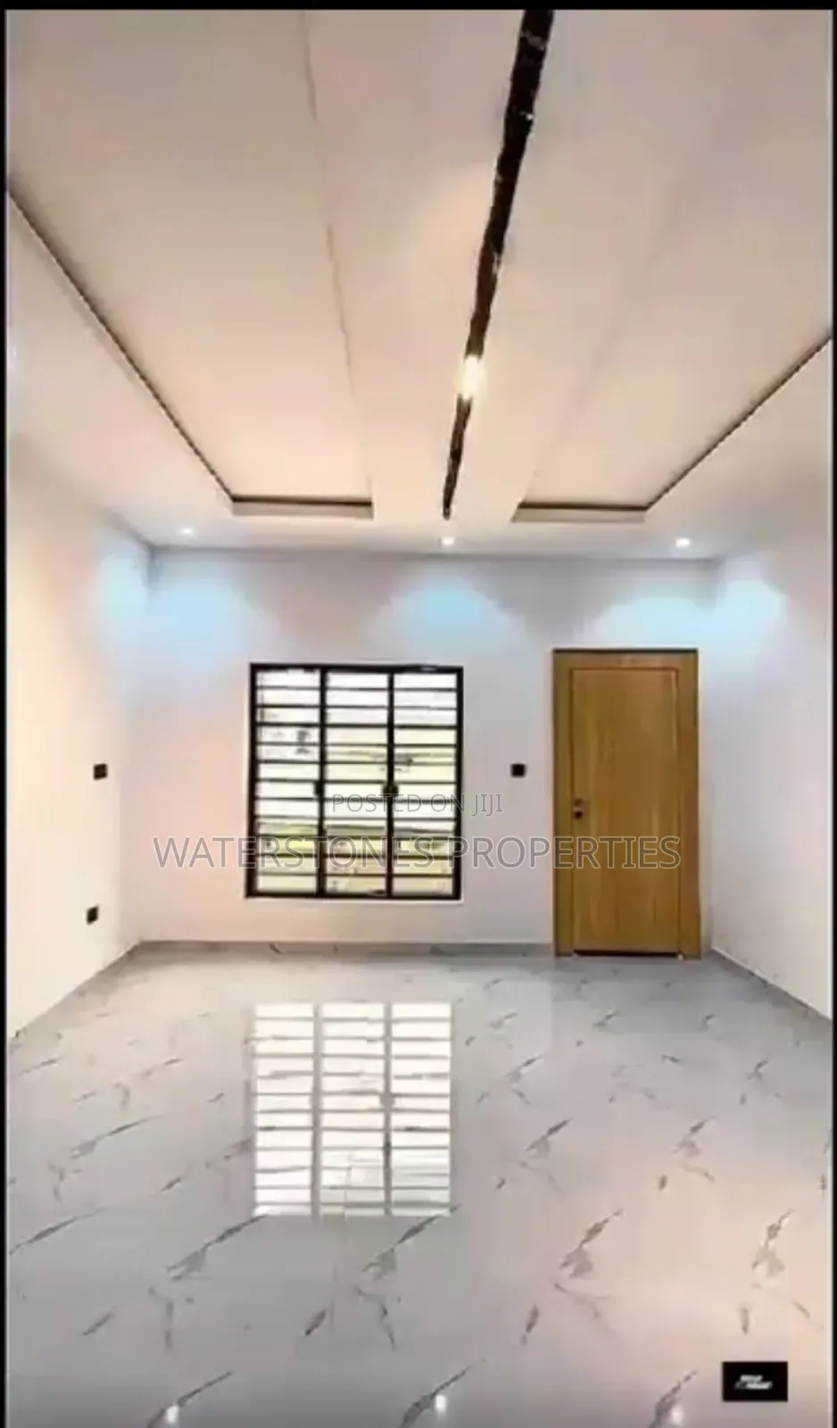 5bdrm Duplex in Back Of Govt House, Oshimili South for sale in Oshimili South