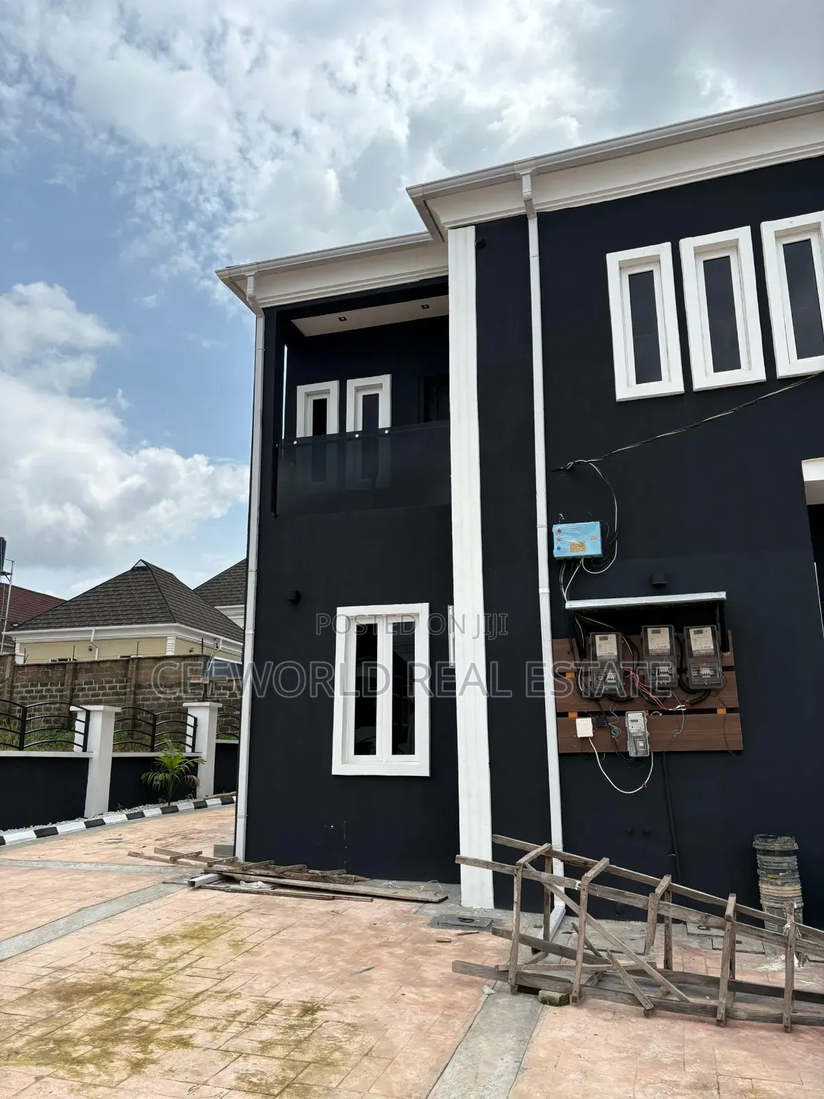 3bdrm Duplex in Kolapo Ishola Gra, Akobo for rent in Akobo