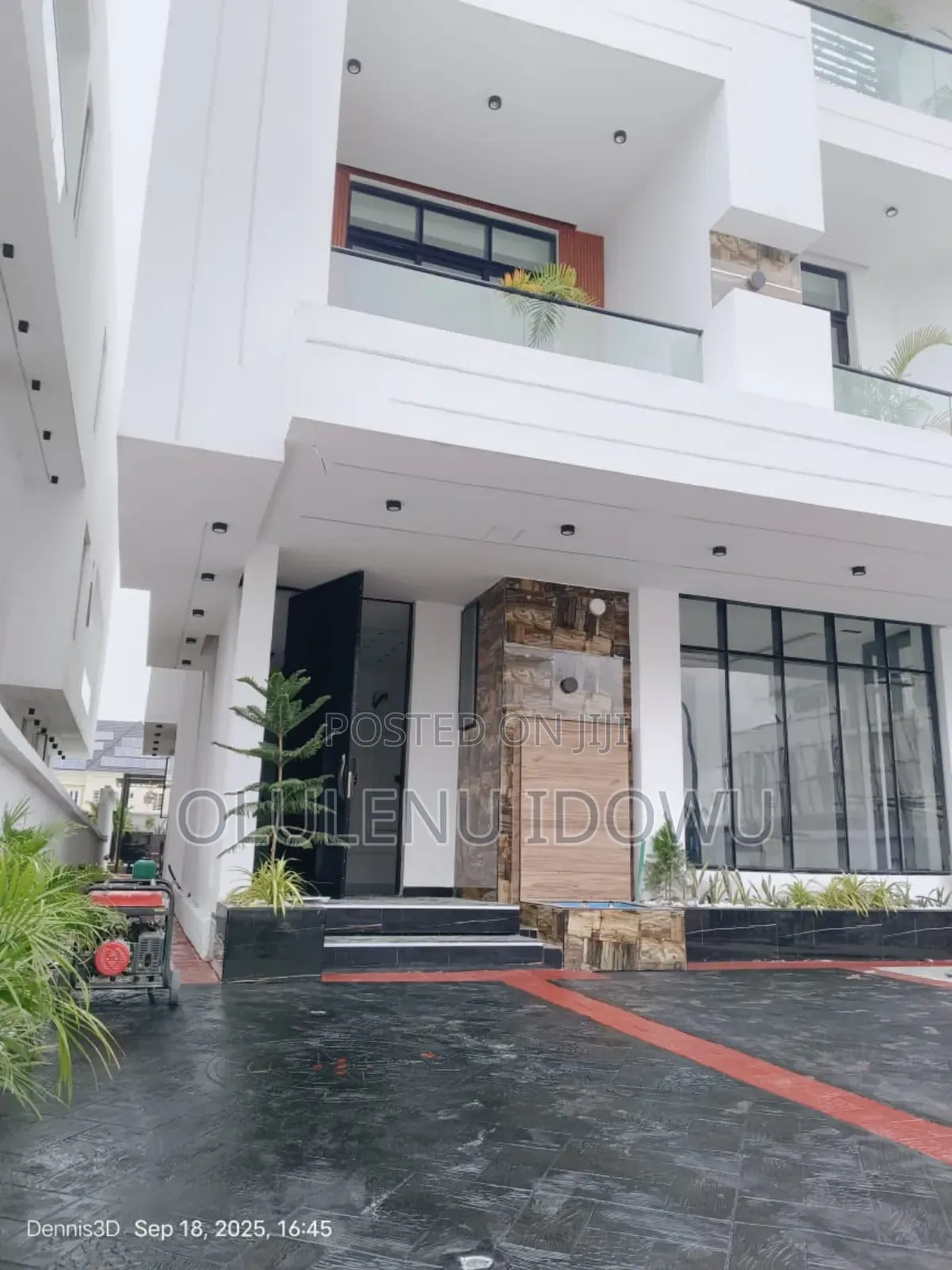 Furnished 6bdrm Duplex in Hampton Lake Estate, Chevron for sale in Chevron