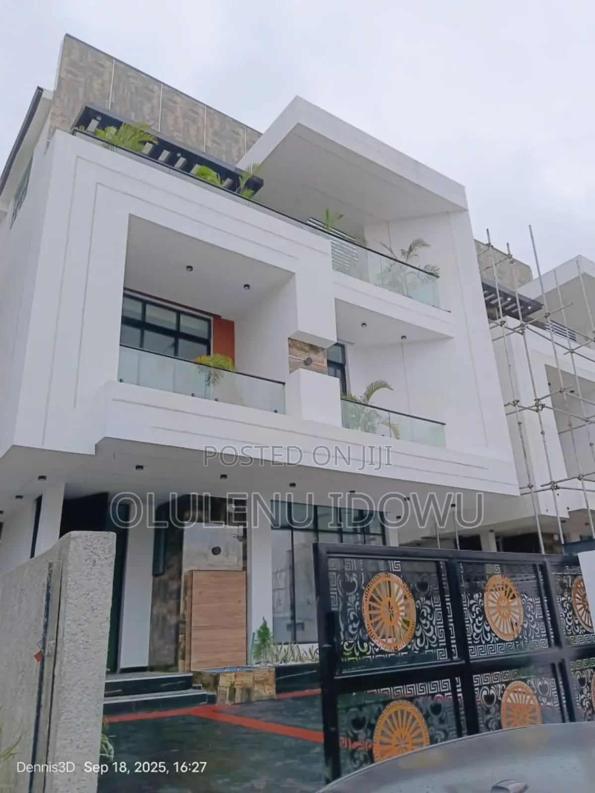 Furnished 6bdrm Duplex in Hampton Lake Estate, Chevron for sale in Chevron