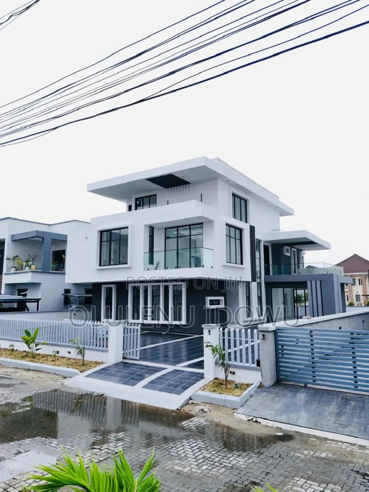 Furnished 5bdrm Duplex in Lakeview Park 2, Lekki for sale in Lekki