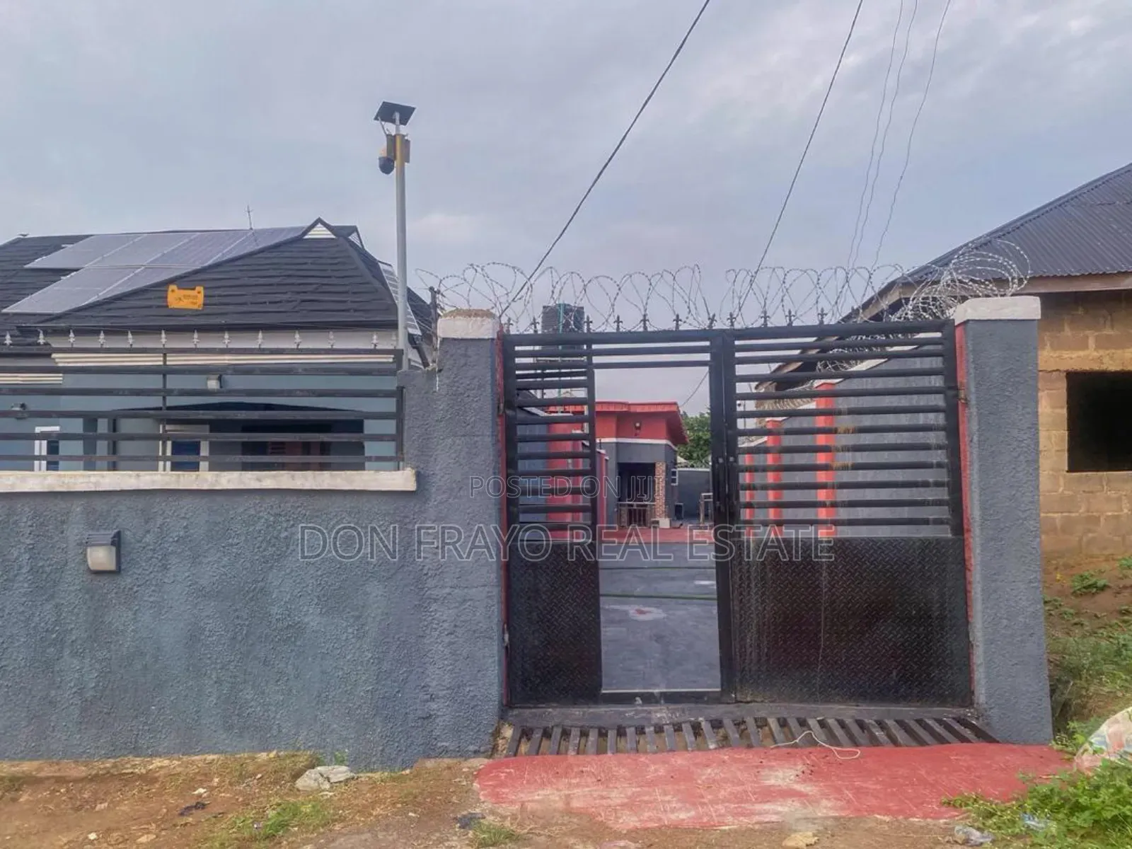 3bdrm Bungalow in Tipper Garage, Akala Express for sale in Akala Express