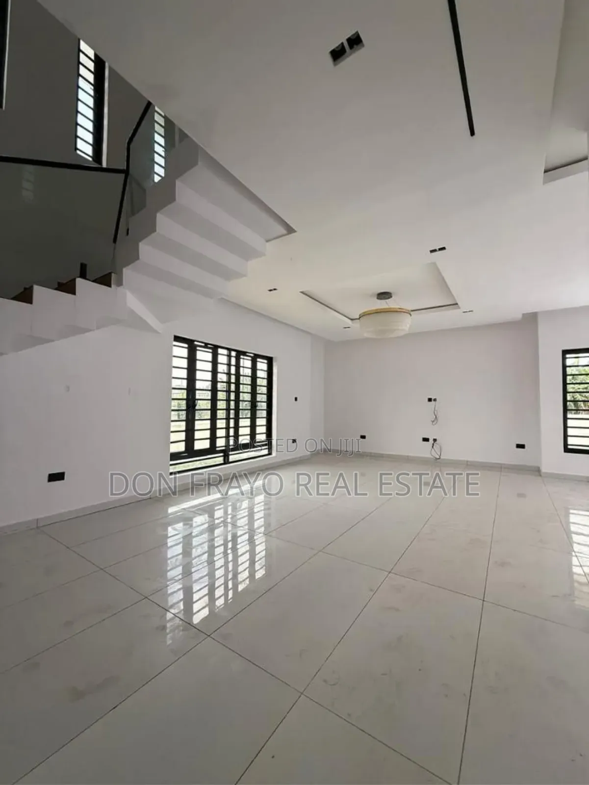 4bdrm Duplex in Kolapo Ishola Gra, Akobo for sale in Akobo